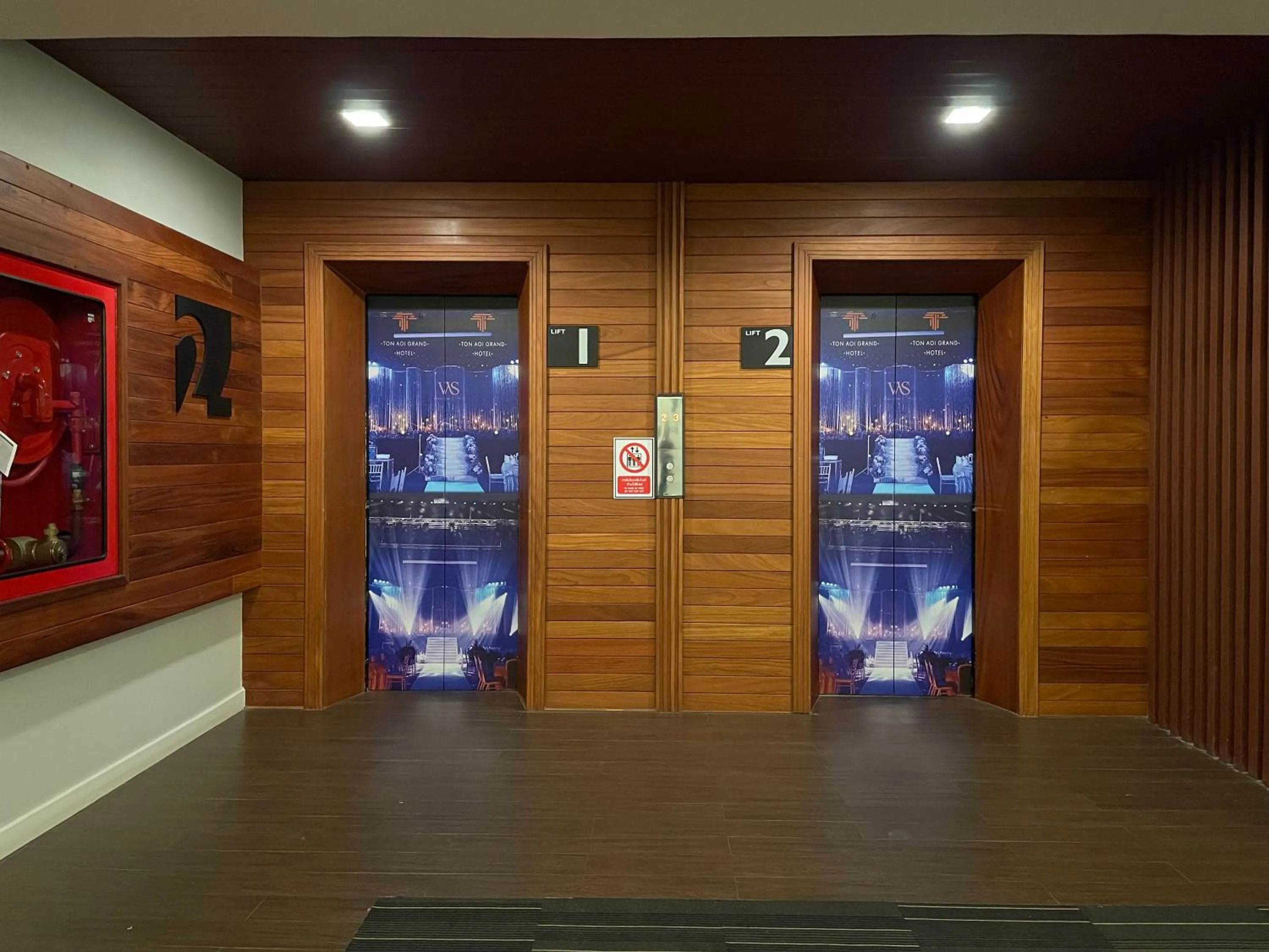 Property building in Tonaoi Grand Hotel