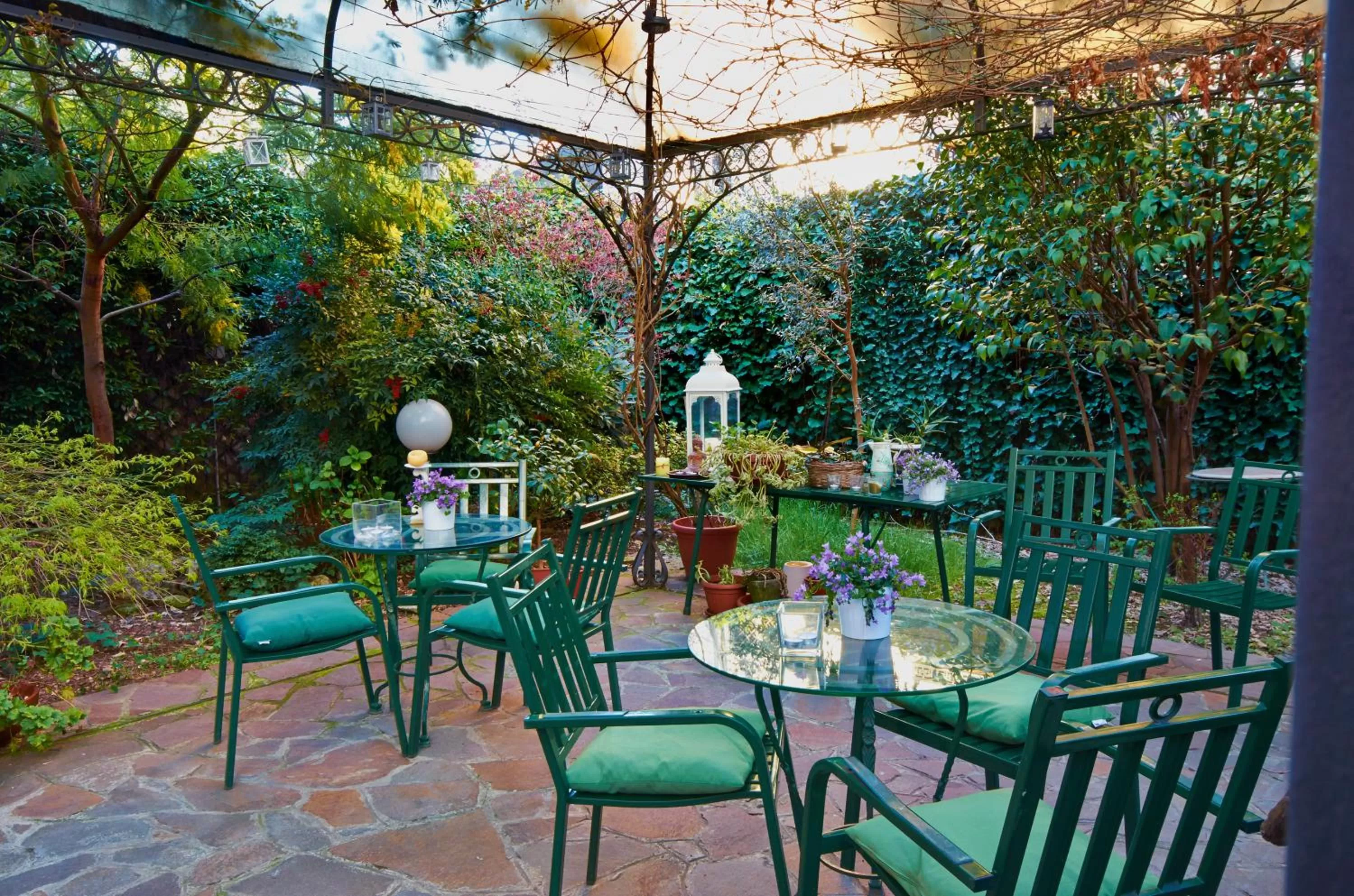 Patio in Hotel Bagliori