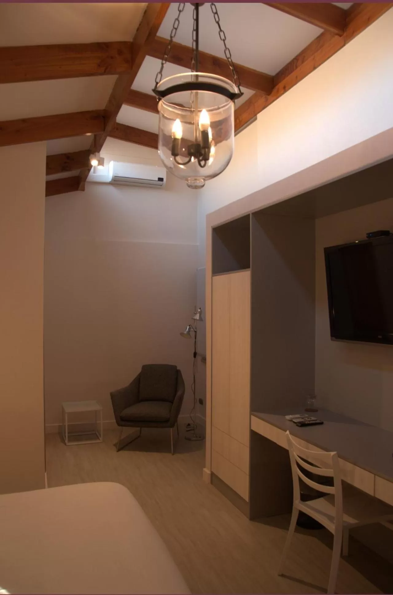 Bed in Hotel Puerto de Vega