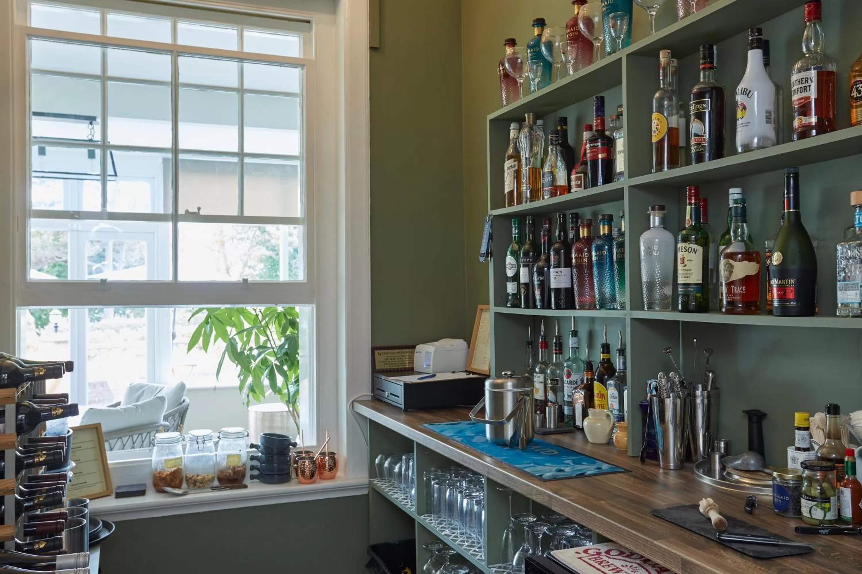 Lounge or bar in Sentry Mead Hotel