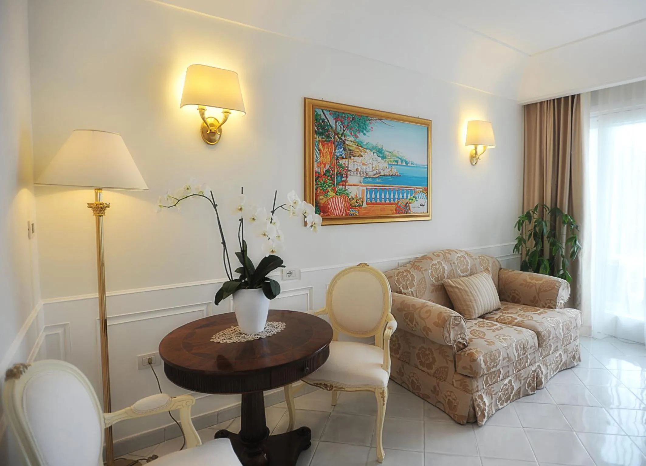 Seating area in Hotel Villa Fraulo