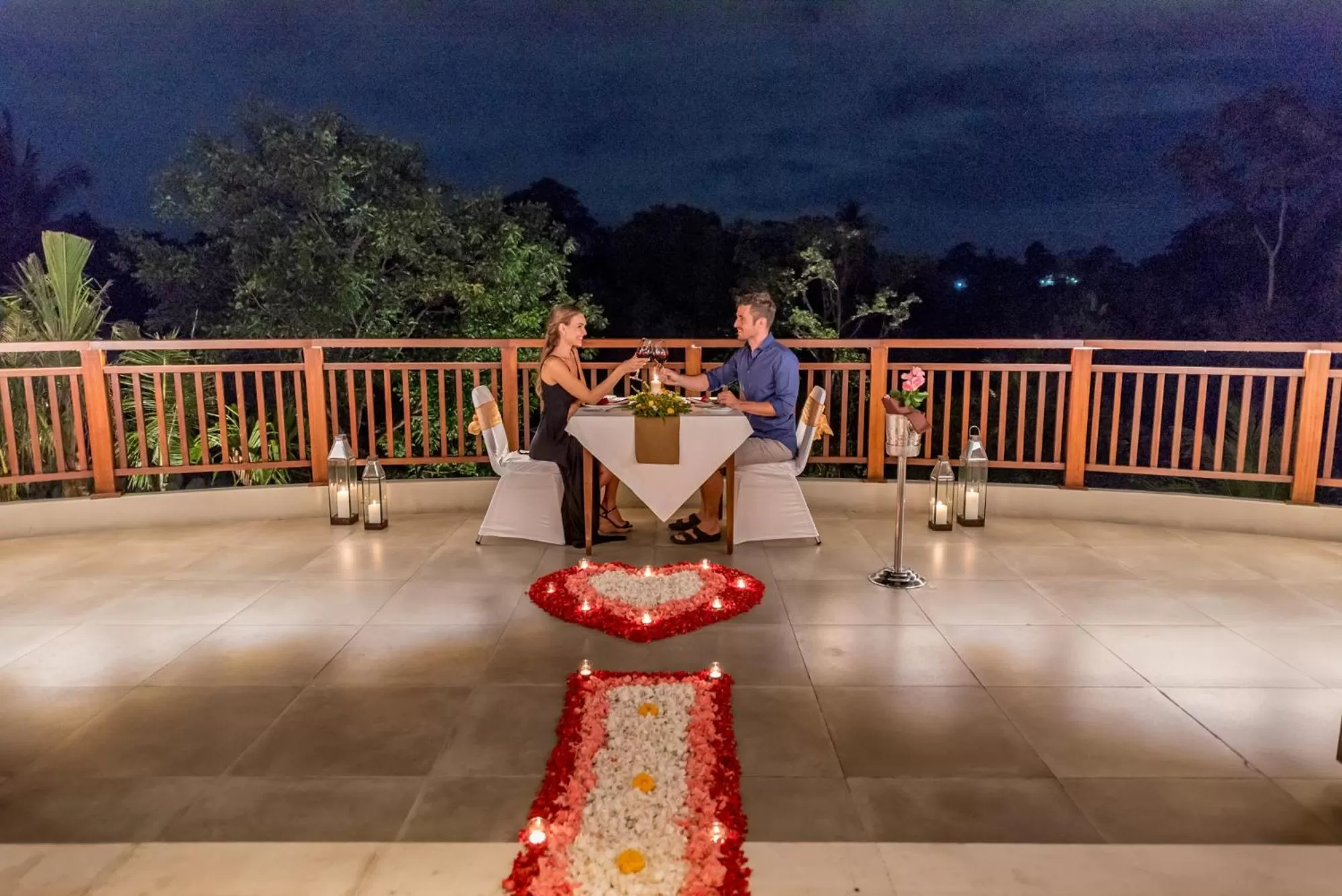 Restaurant/places to eat in tanadewa Resort Ubud Bali by Cross Collection