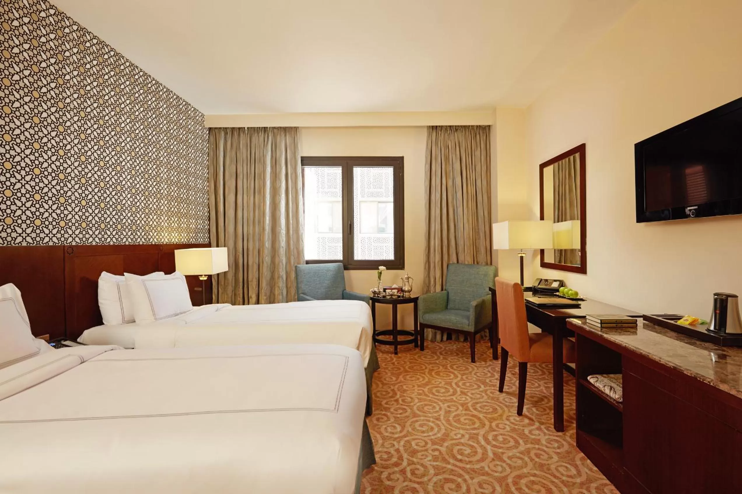 Bed in Dallah Taibah Hotel