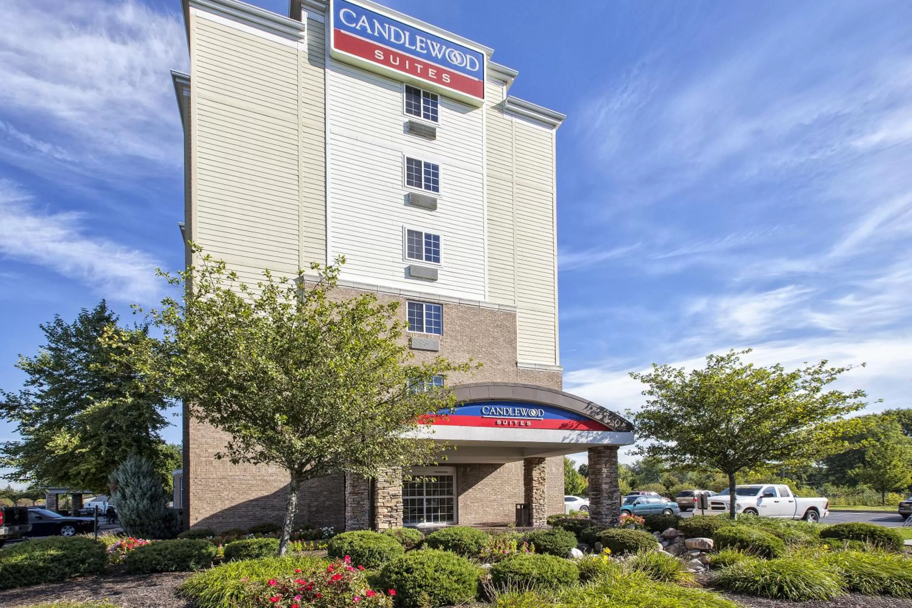 Property building in Candlewood Suites Indianapolis Airport by IHG