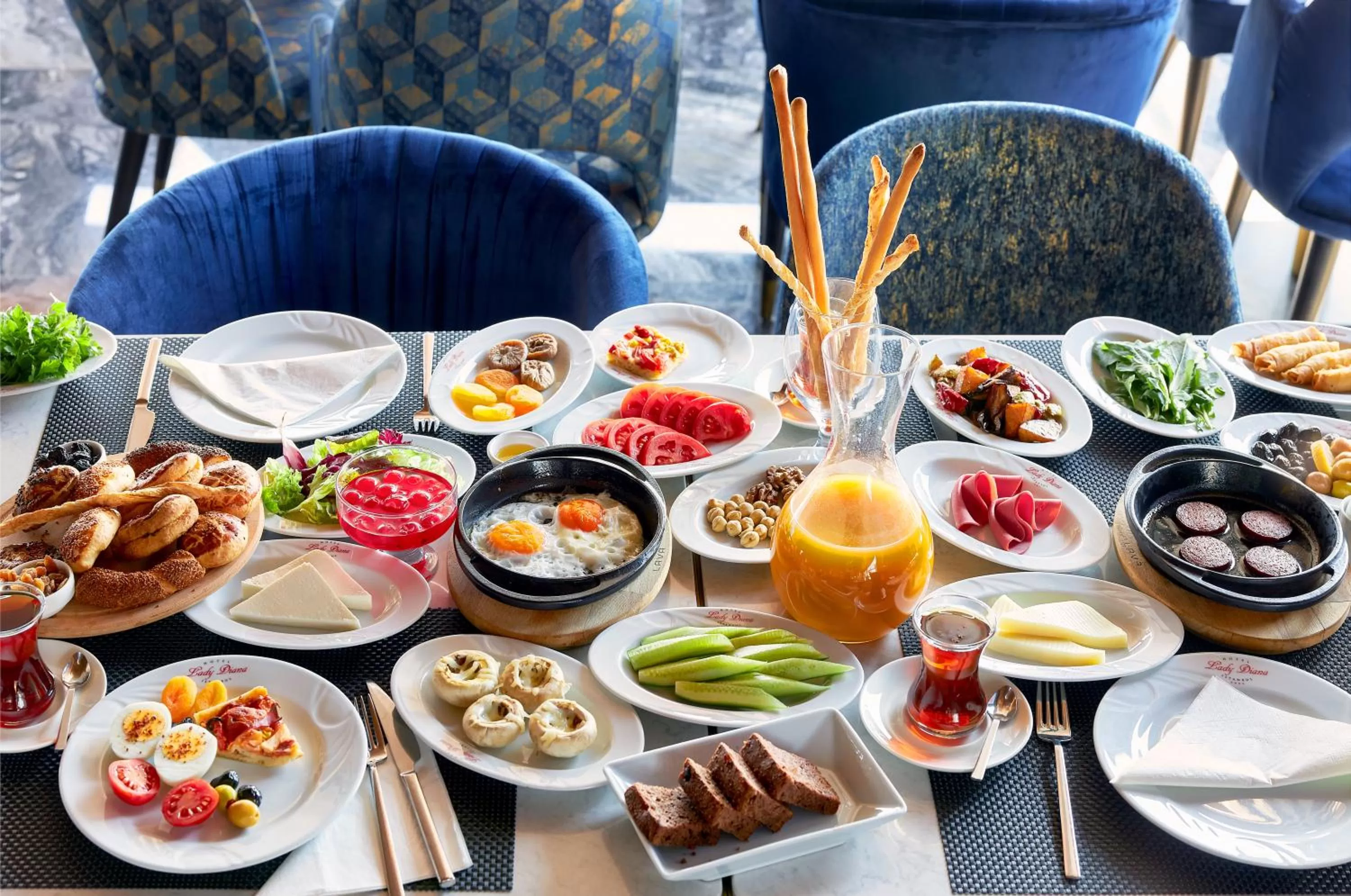 Breakfast in Lady Diana Hotel