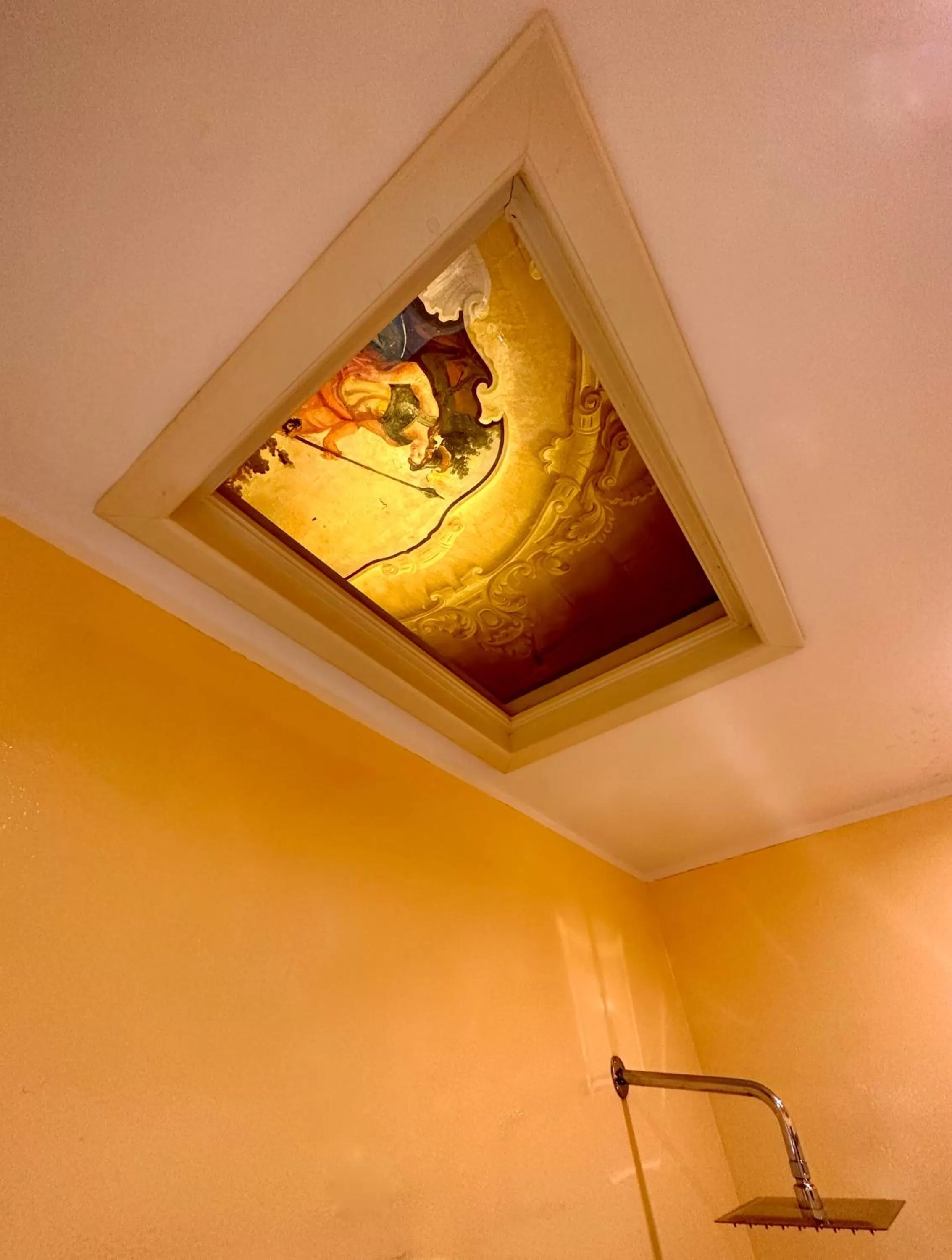 Bathroom in Casa Santangelo Suites