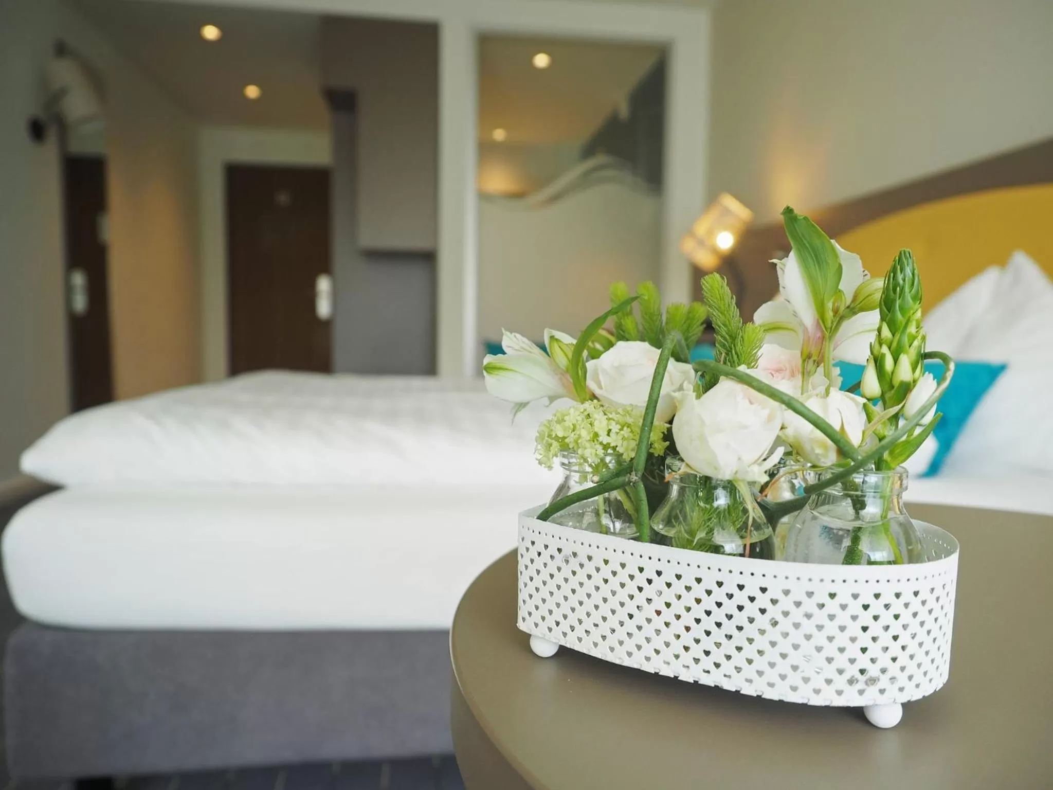 Photo of the whole room, Bed in Hotel Holiday Thun