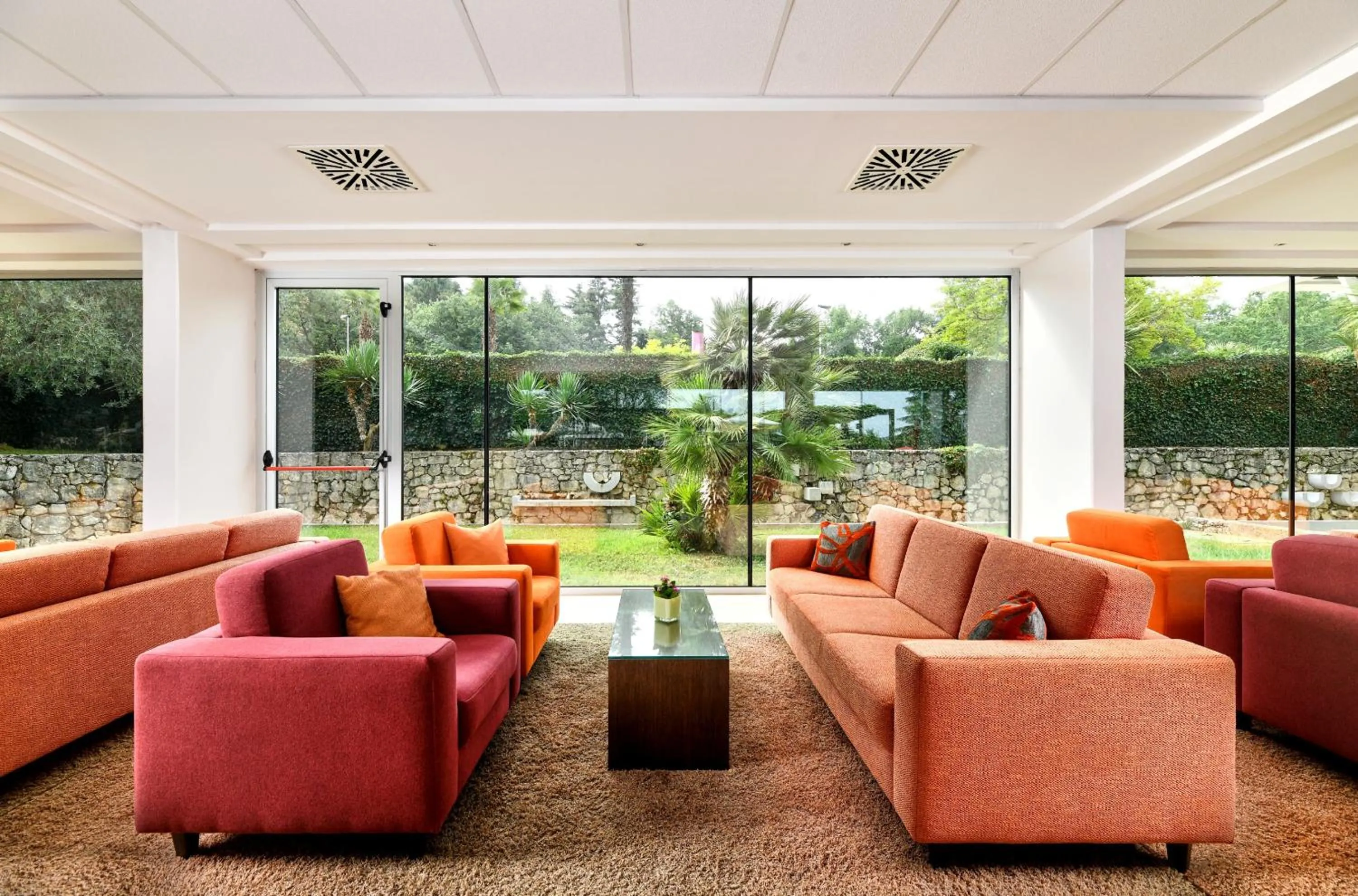 Lounge or bar in Hotel Mediteran Plava Laguna