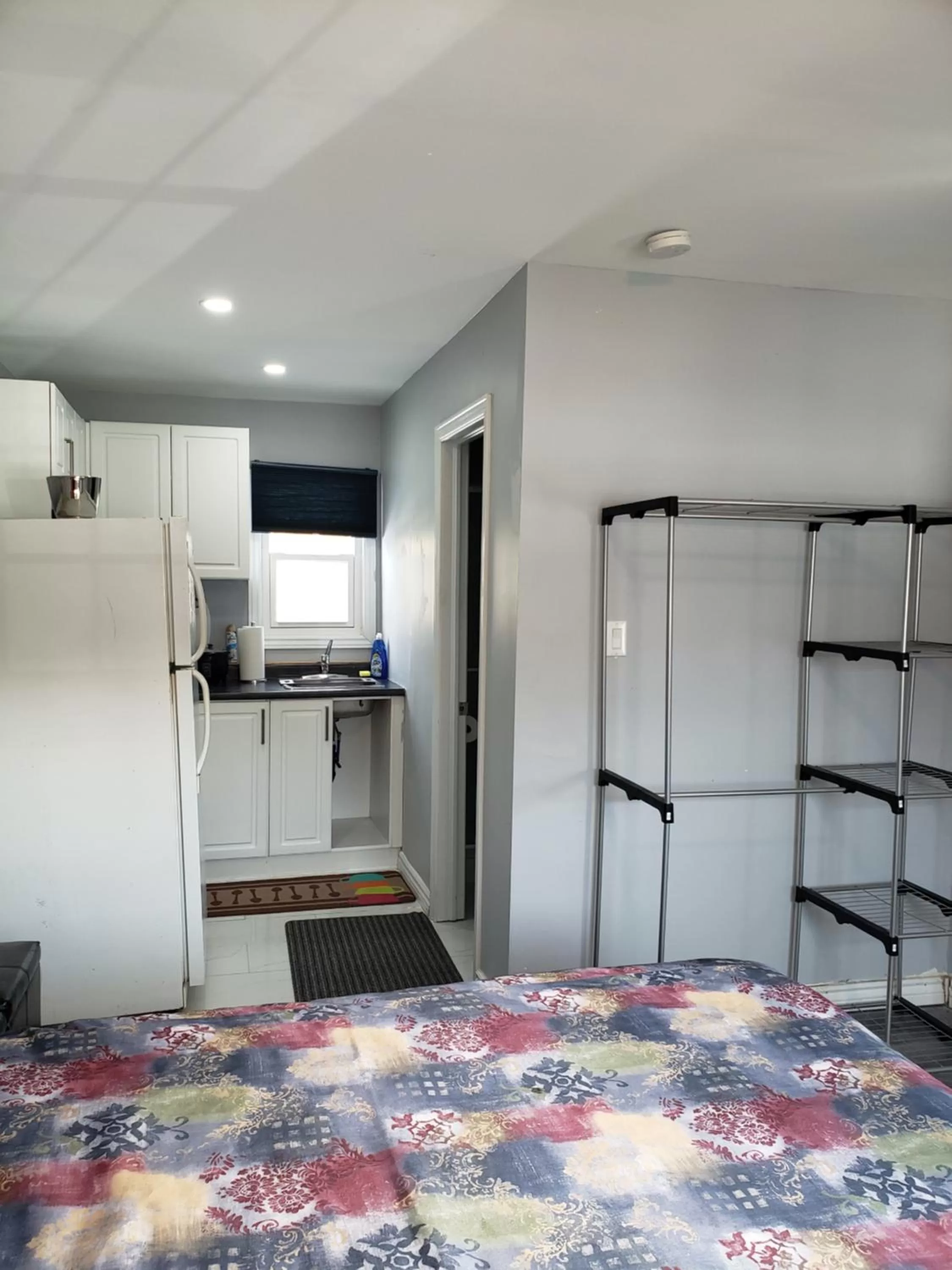 Bed in Lakeview Motel & Cottage