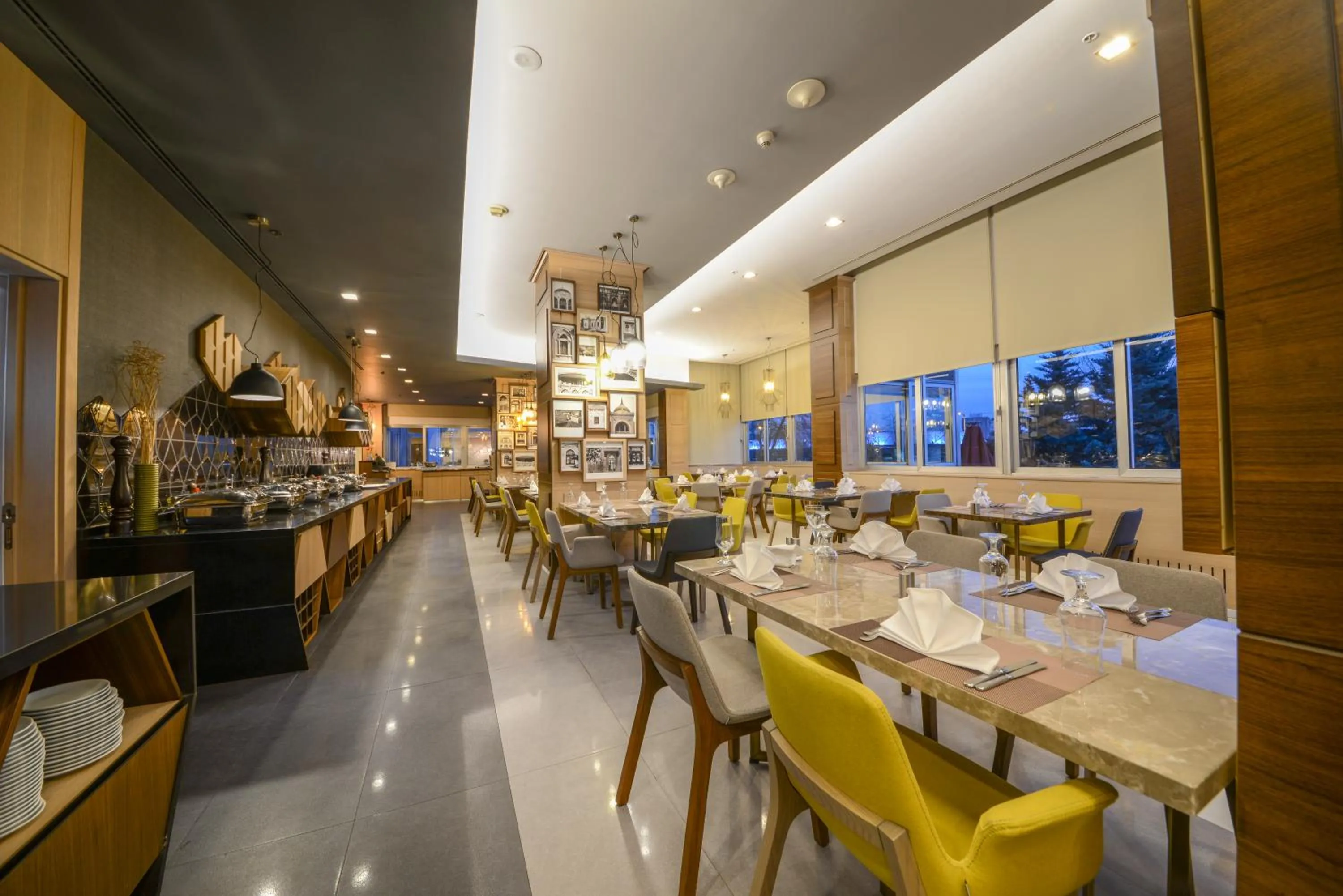 Restaurant/places to eat in Radisson Blu Ankara