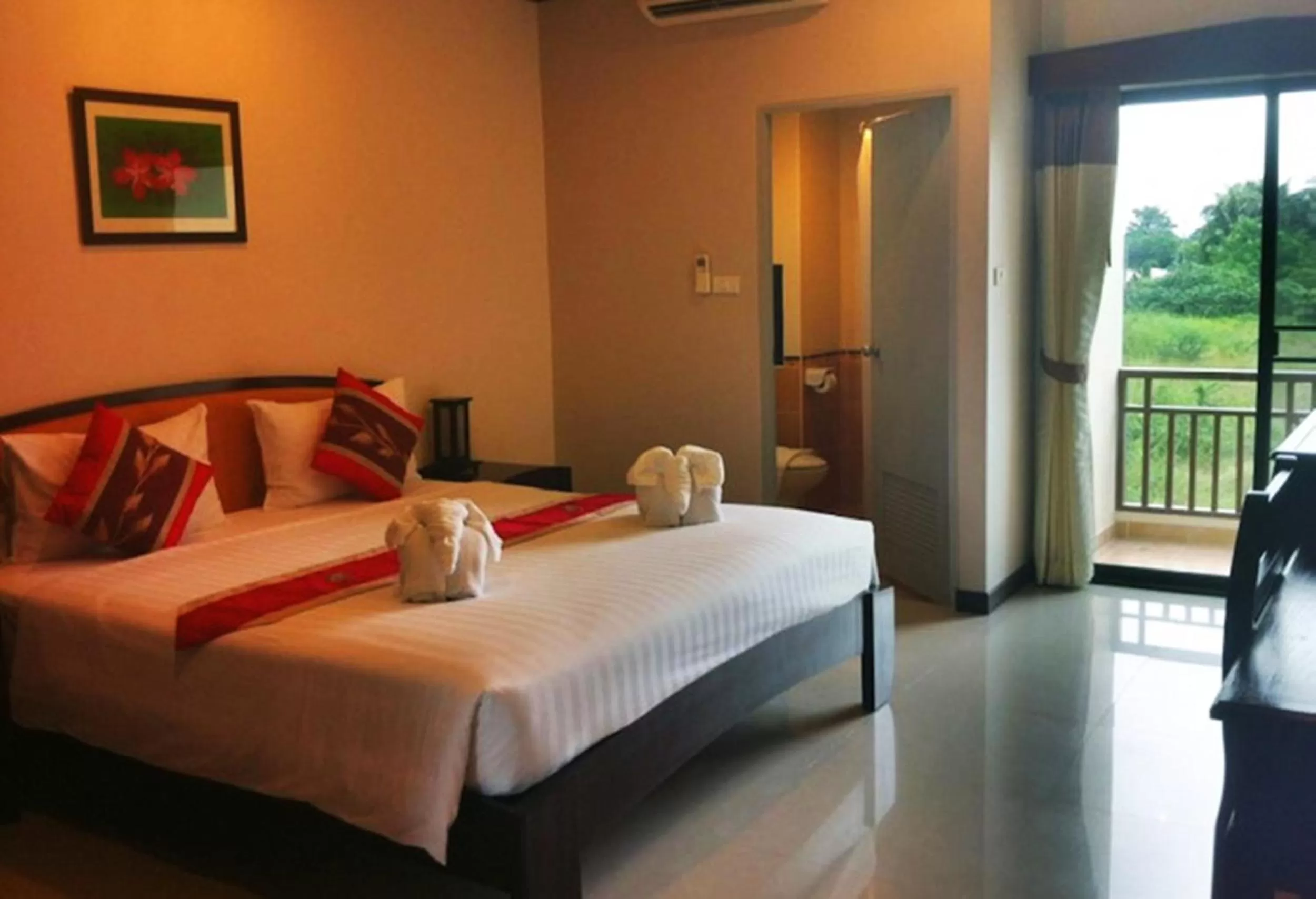 Bed in Narawan Hotel, Hua Hin