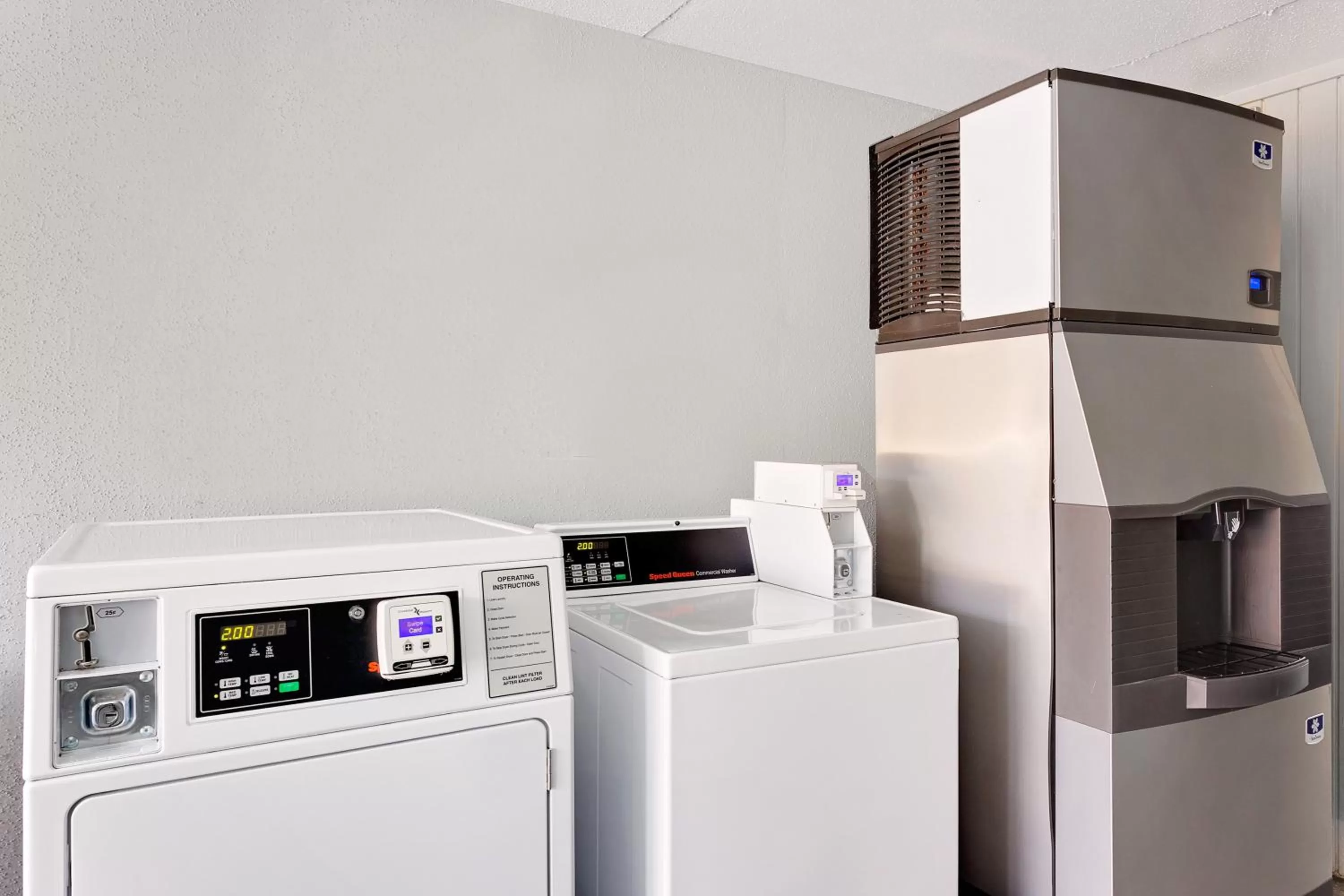 laundry in Baymont by Wyndham Jacksonville Orange Park