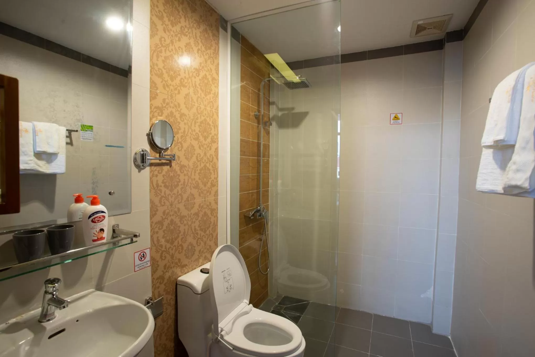 Bathroom in Orussey One Boutique