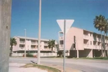 Property building in Knights Inn Corpus Christi