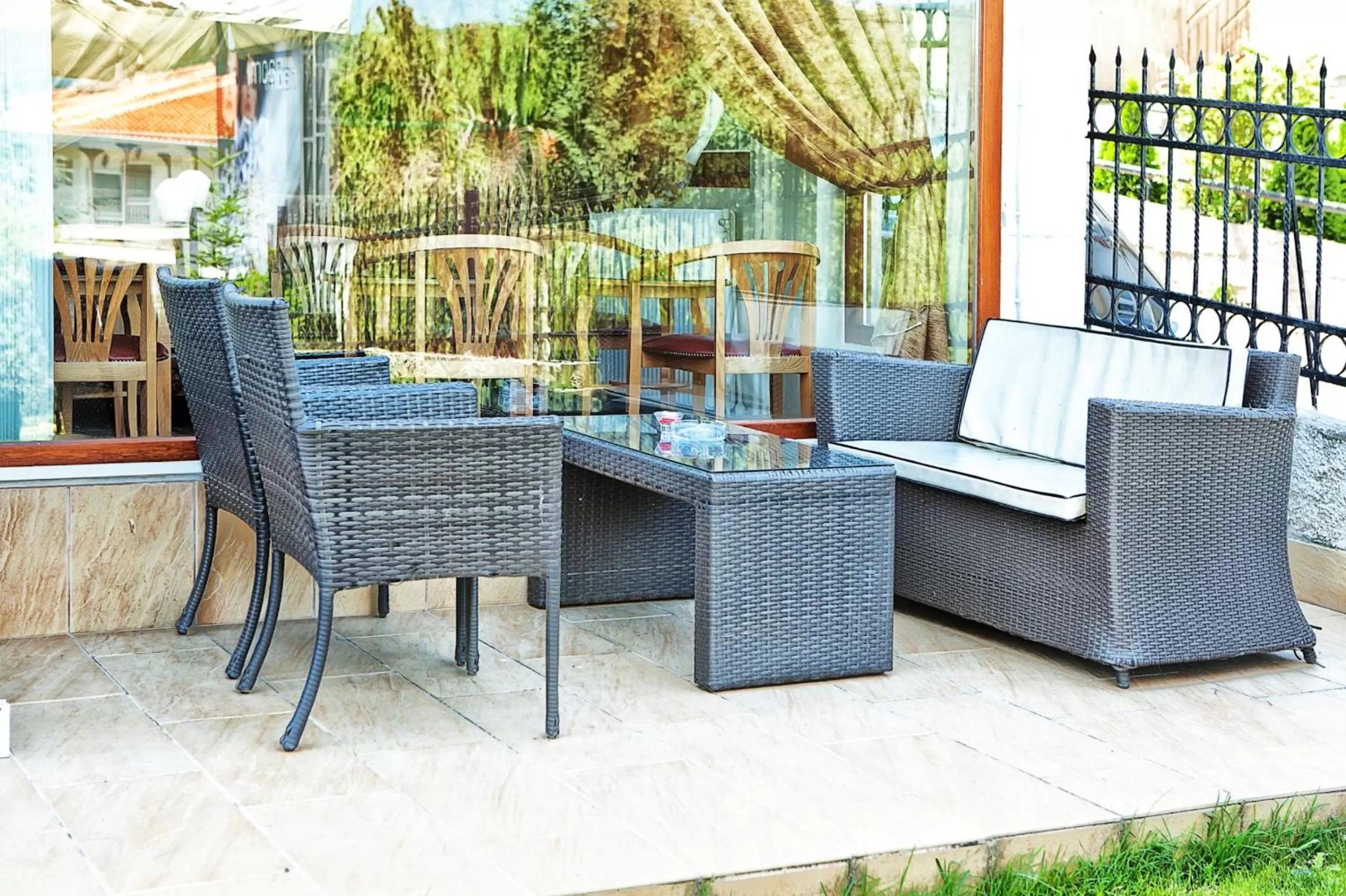 Lounge or bar in Anastassiou Hotel - Bike and motorcycle friendly hotel