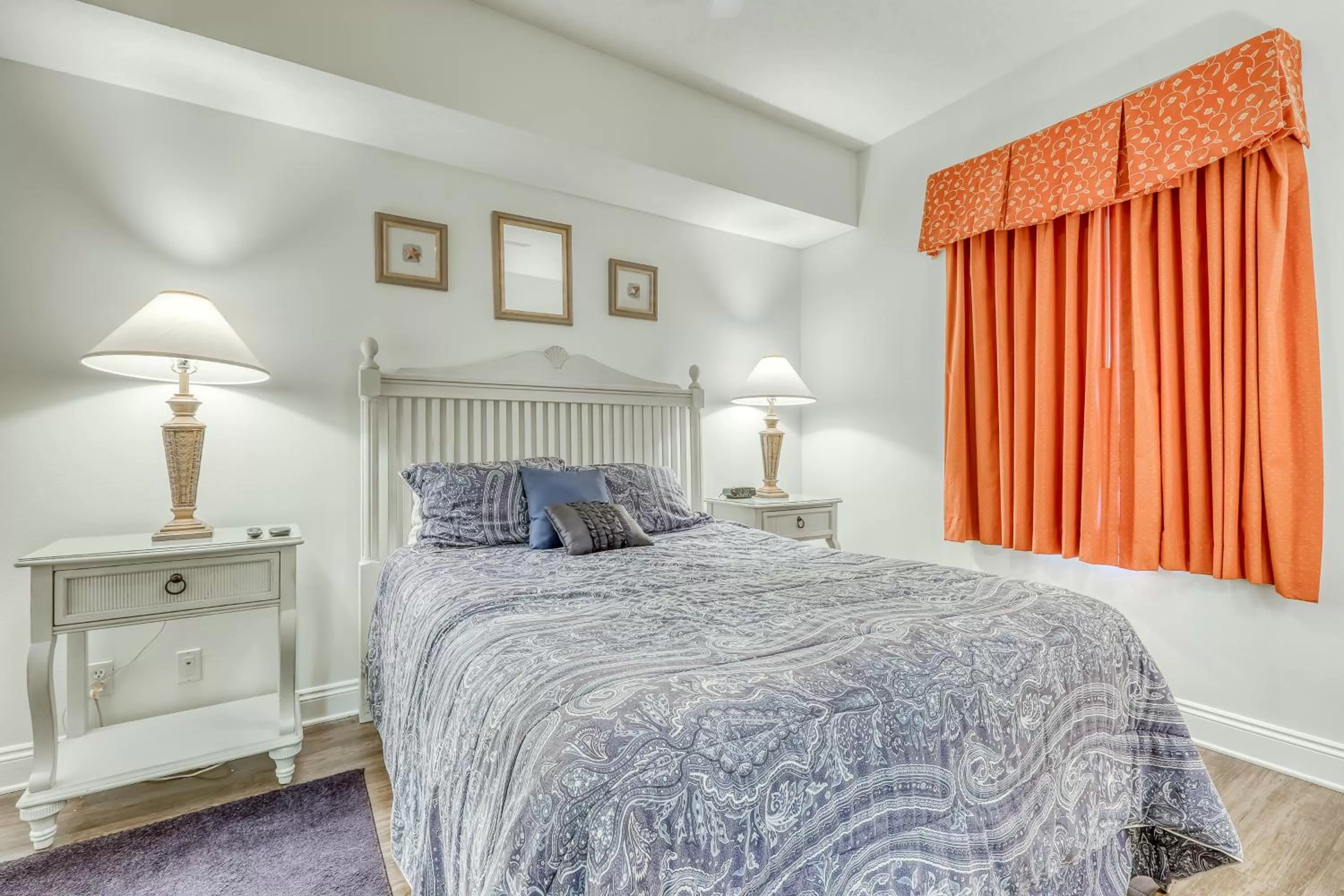 Bed in Calypso Resort