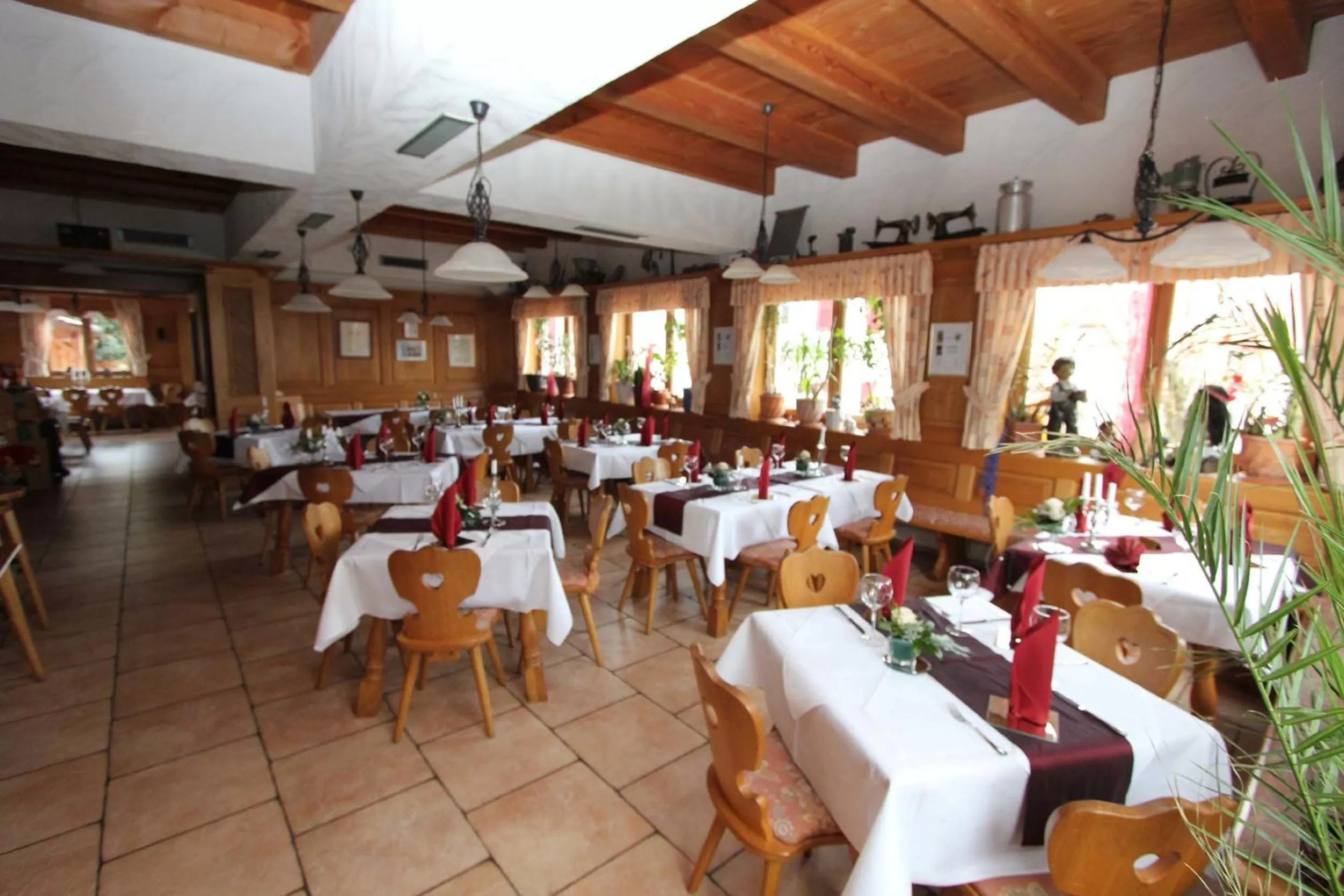Restaurant/places to eat in Hotel-Hauensteiner-Hof