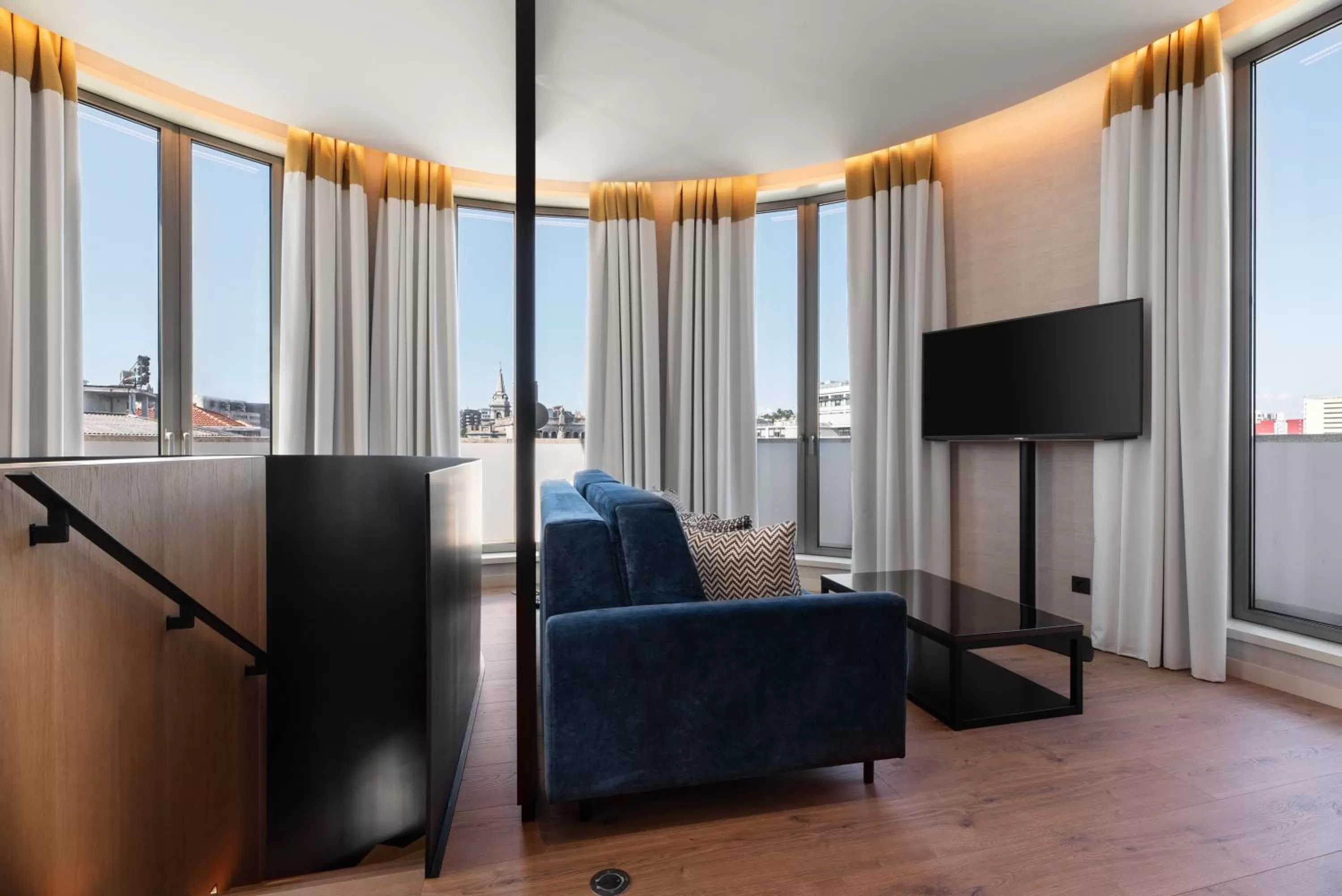 Seating area in Eurostars Aliados