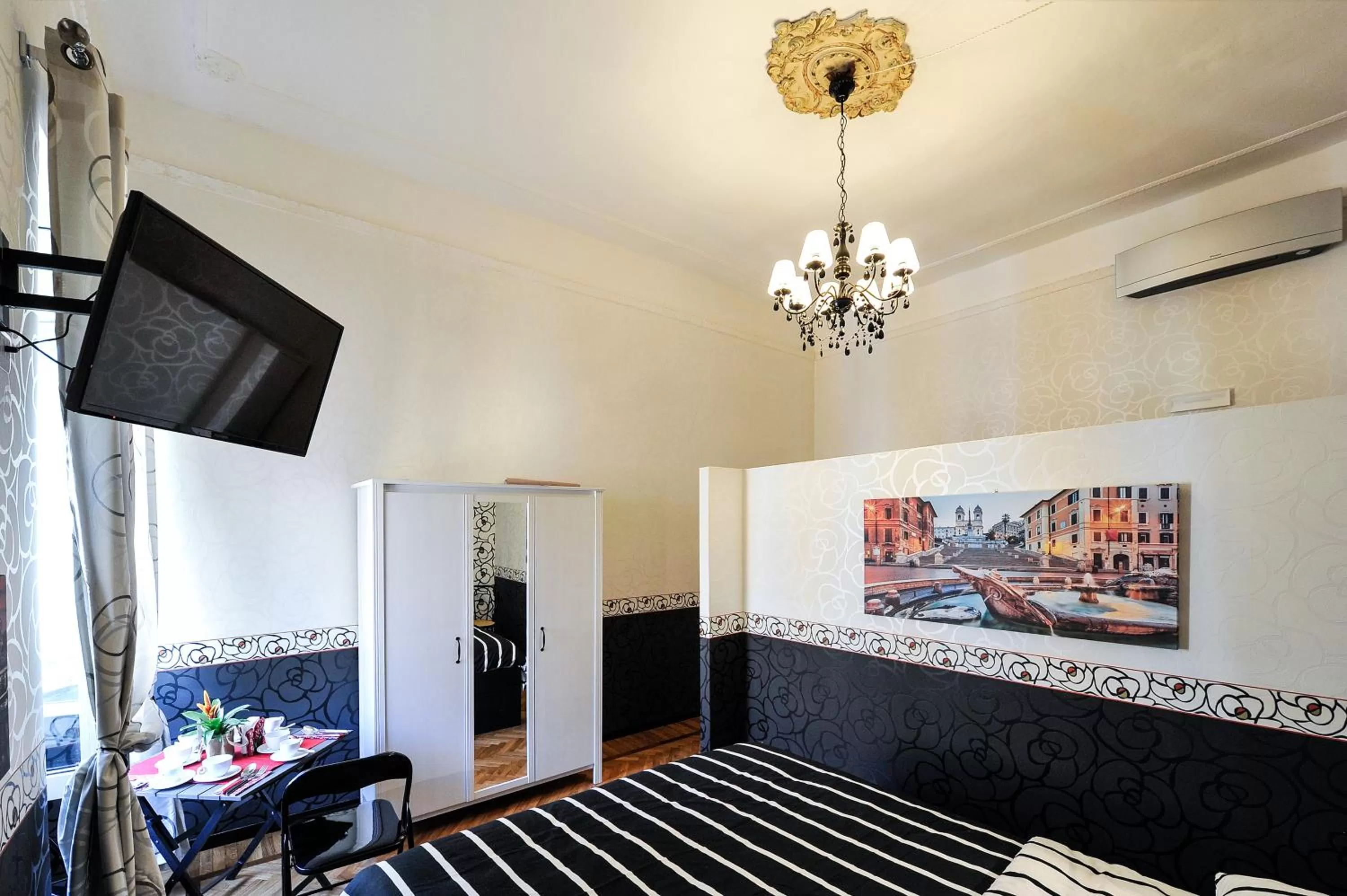 Photo of the whole room in Da Augusto