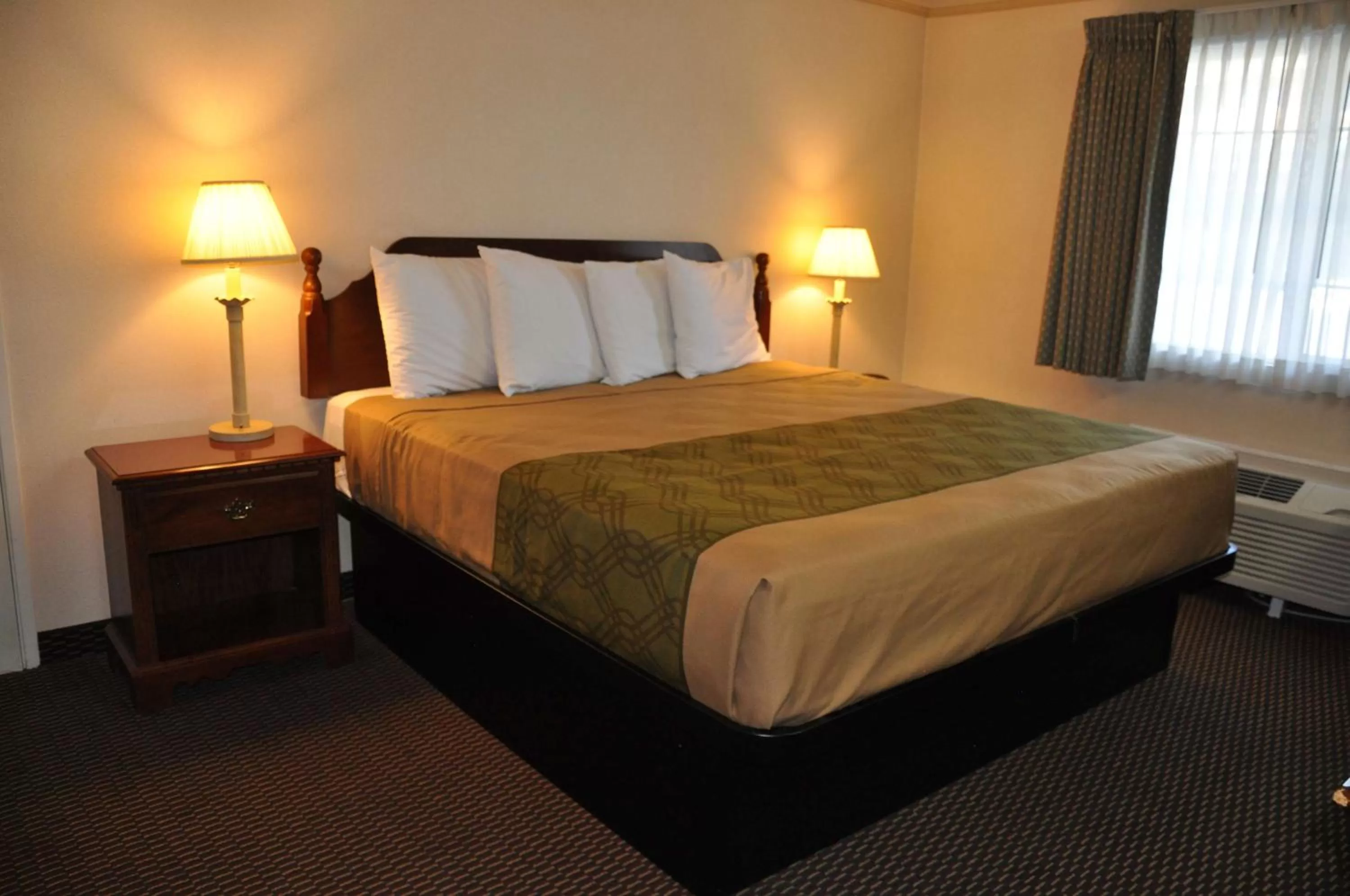 Suite with Two King Beds in SureStay Hotel by Best Western Castro Valley
