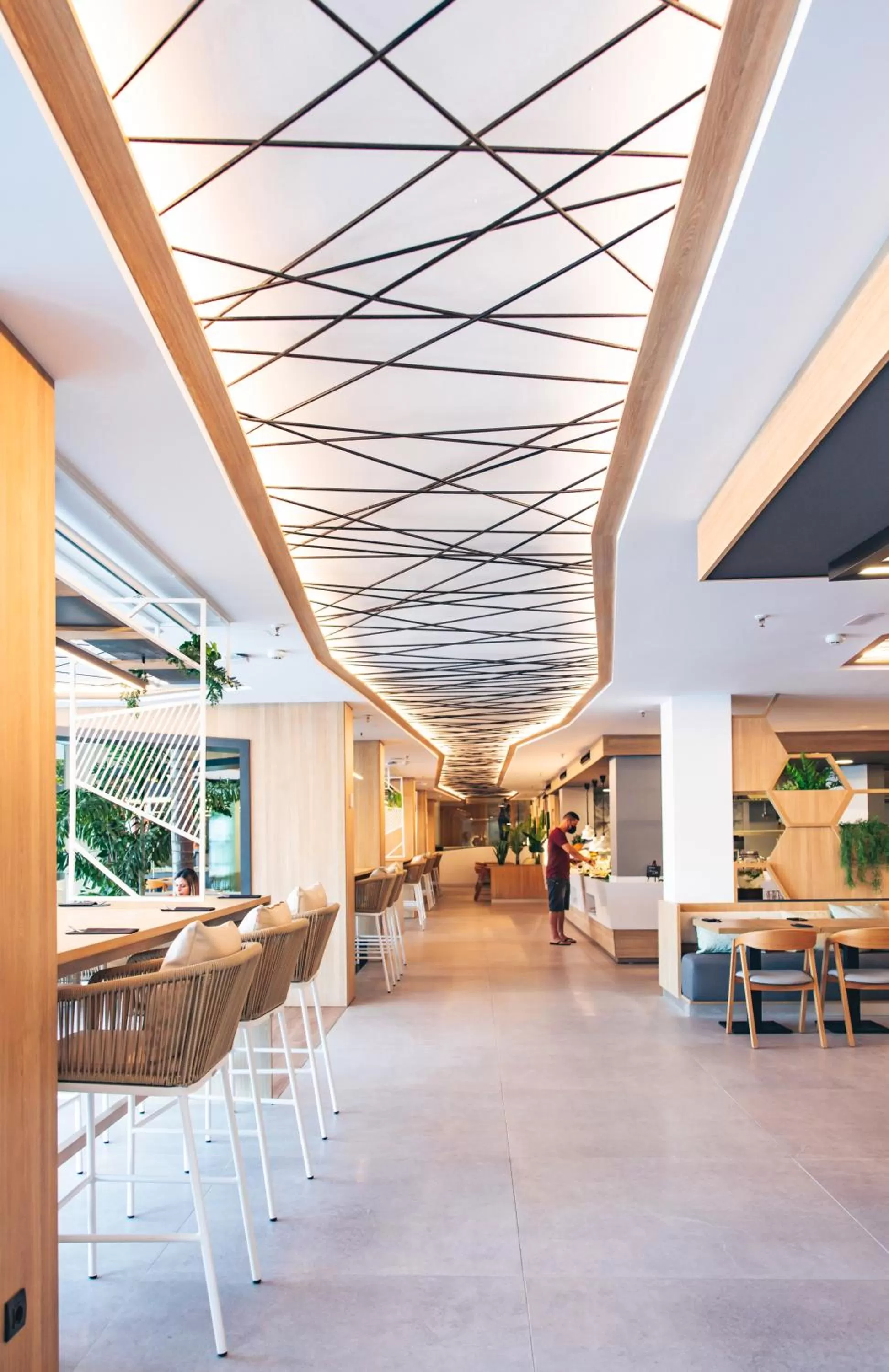 Restaurant/places to eat in MYND Adeje