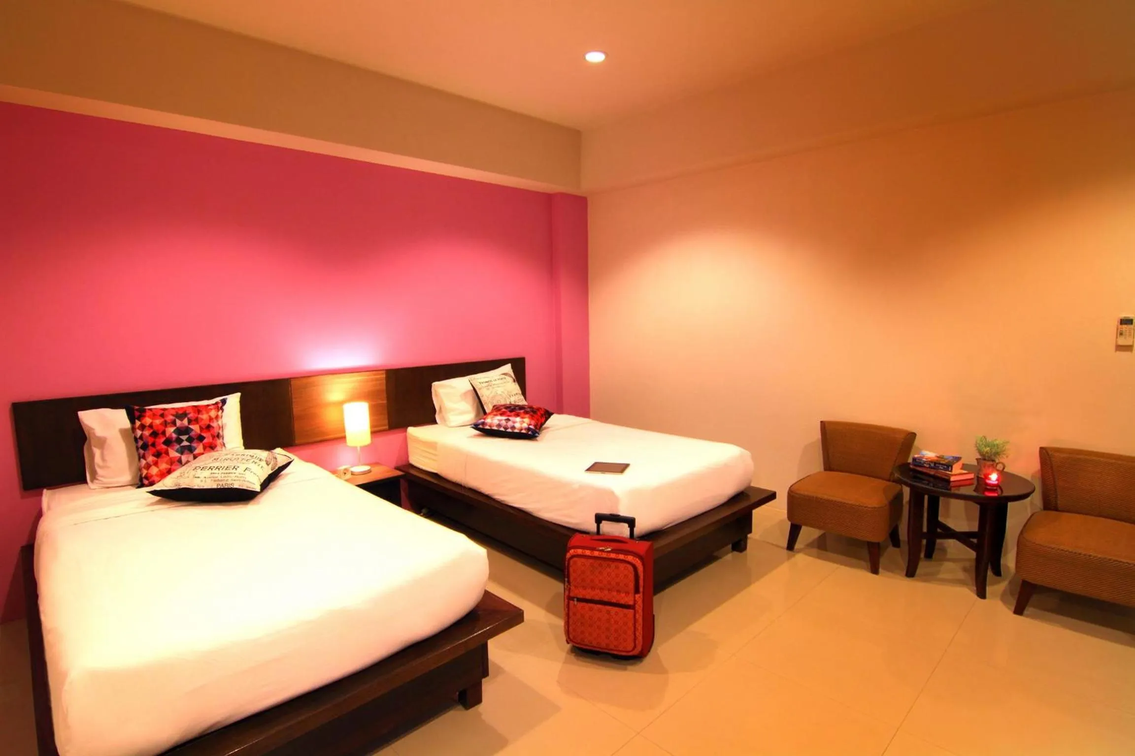 Photo of the whole room, Bed in Cool Residence Hotel