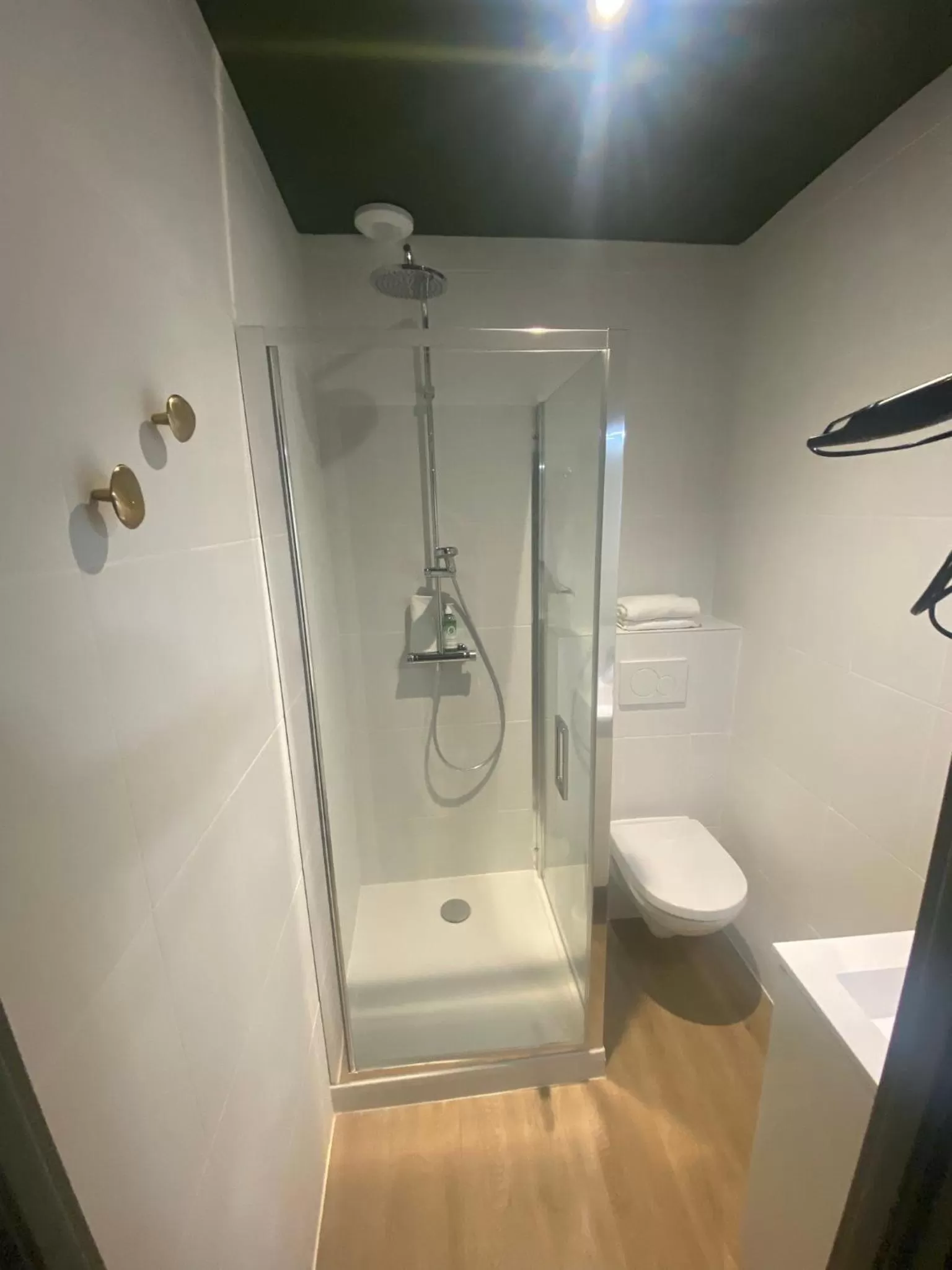 Bathroom in Grand Hotel De La Poste - Lyon Sud - Vienne