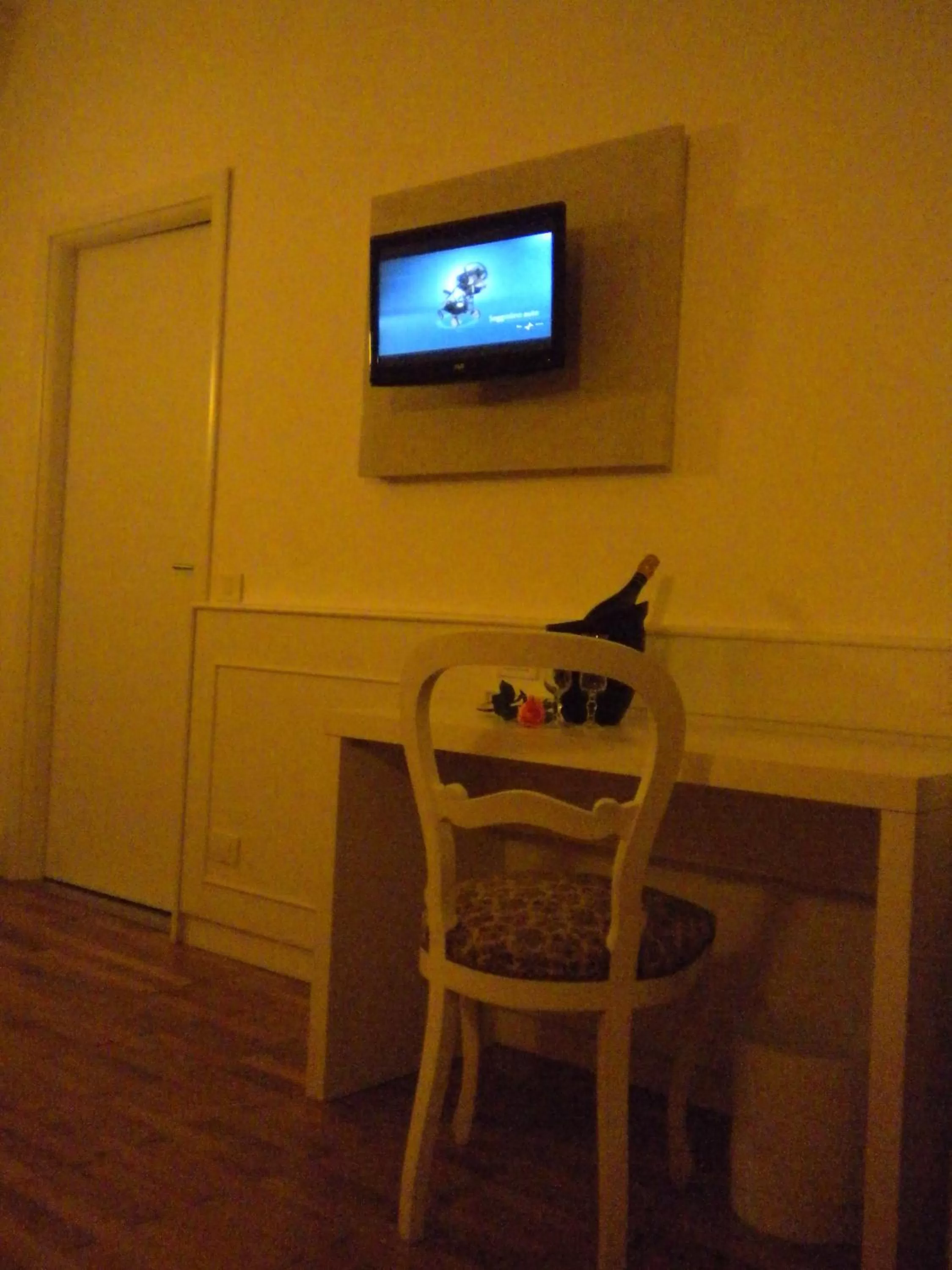 TV and multimedia in Affittacamere Via Mazzini