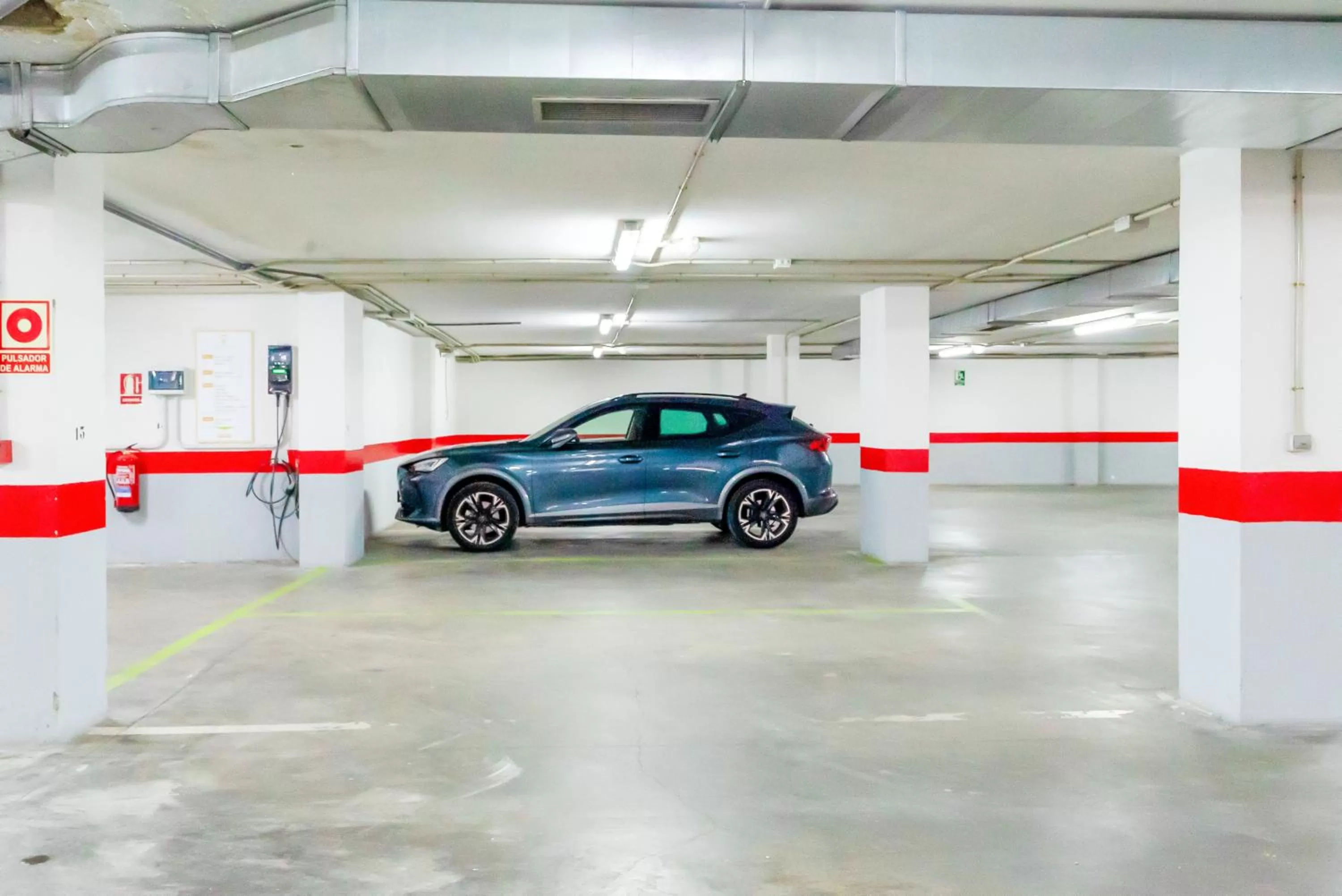 Parking in Ponferrada Plaza