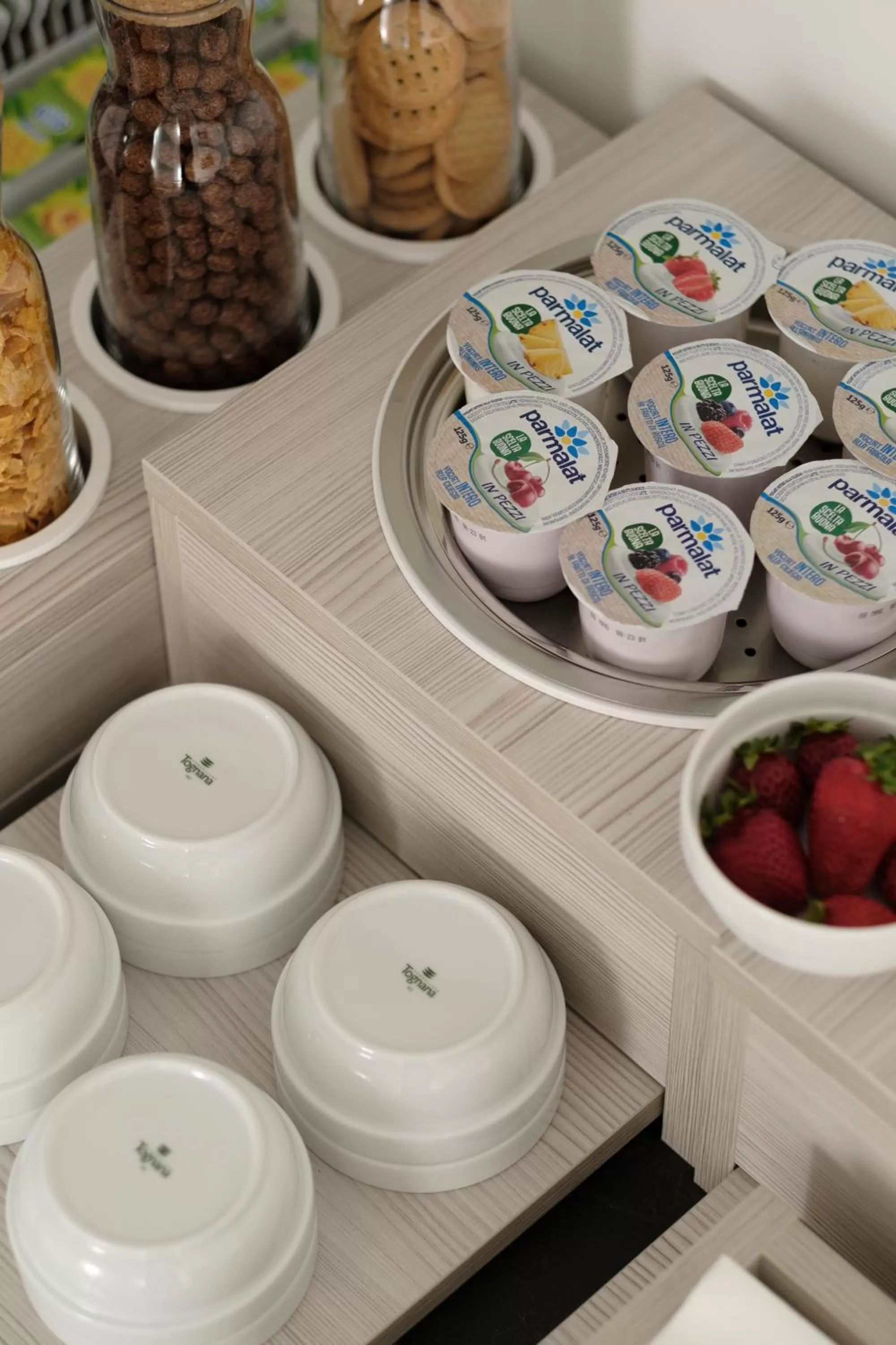 Food and drinks in Domea Superior Rooms Bed and Breakfast