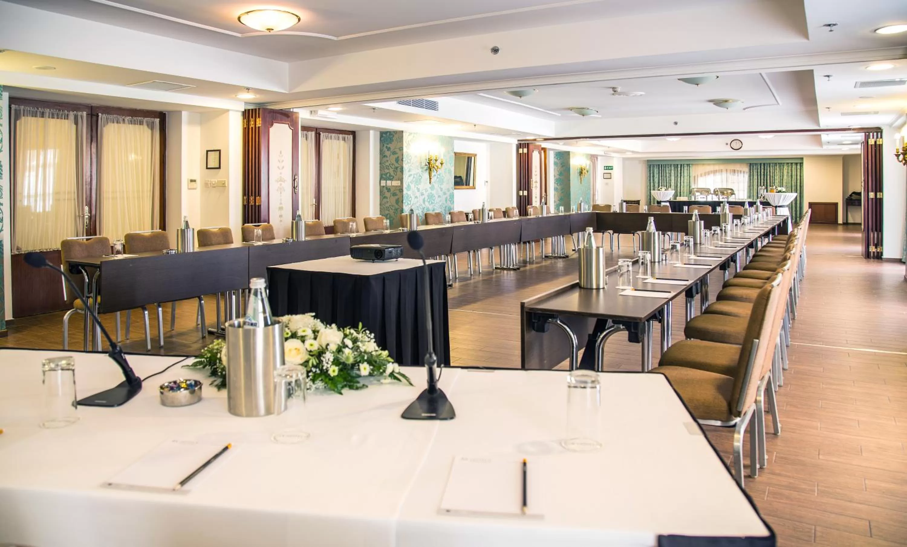 Meeting/conference room in AX The Victoria Hotel