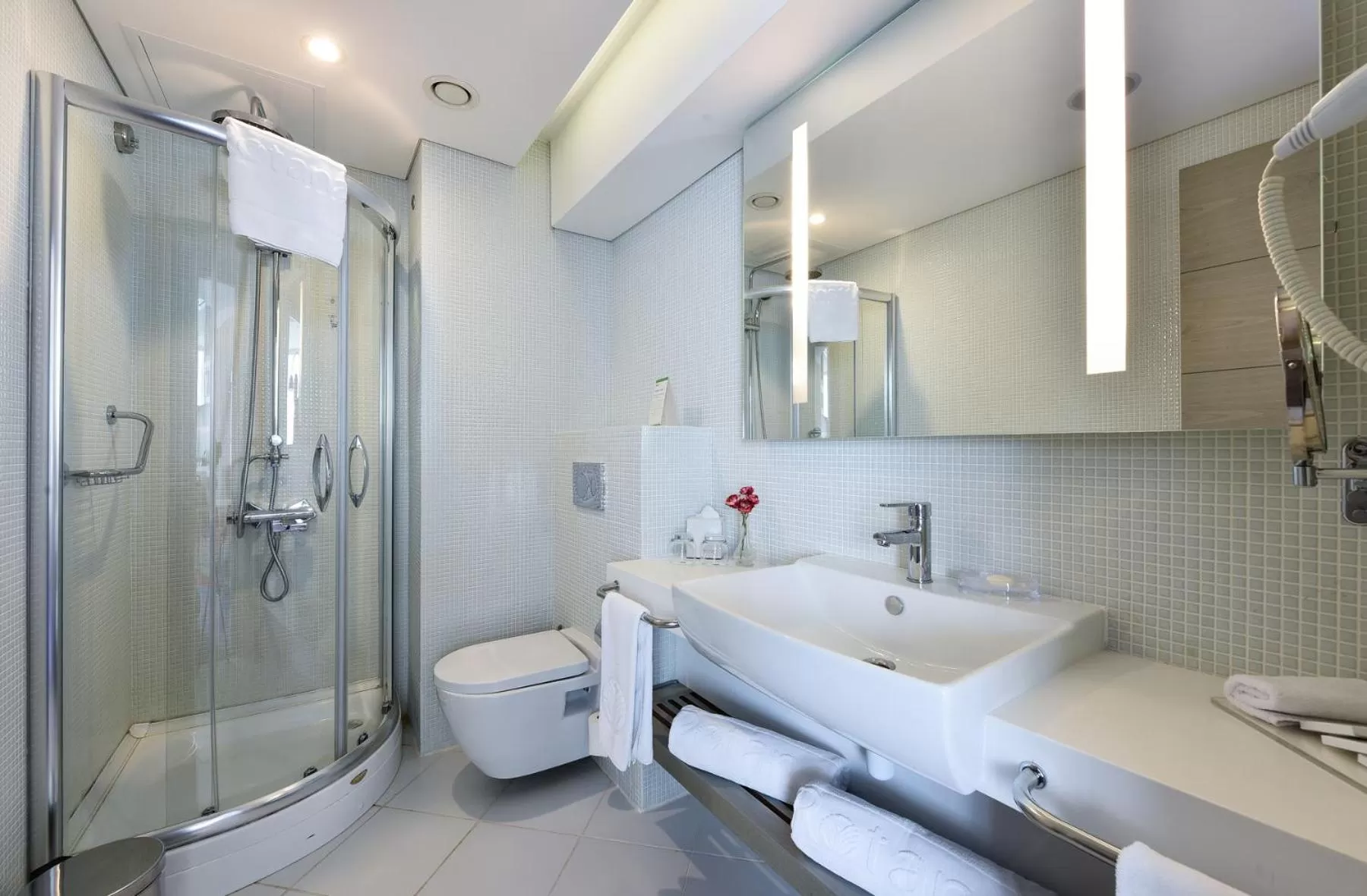 Bathroom in Burgu Arjaan by Rotana Istanbul Asia