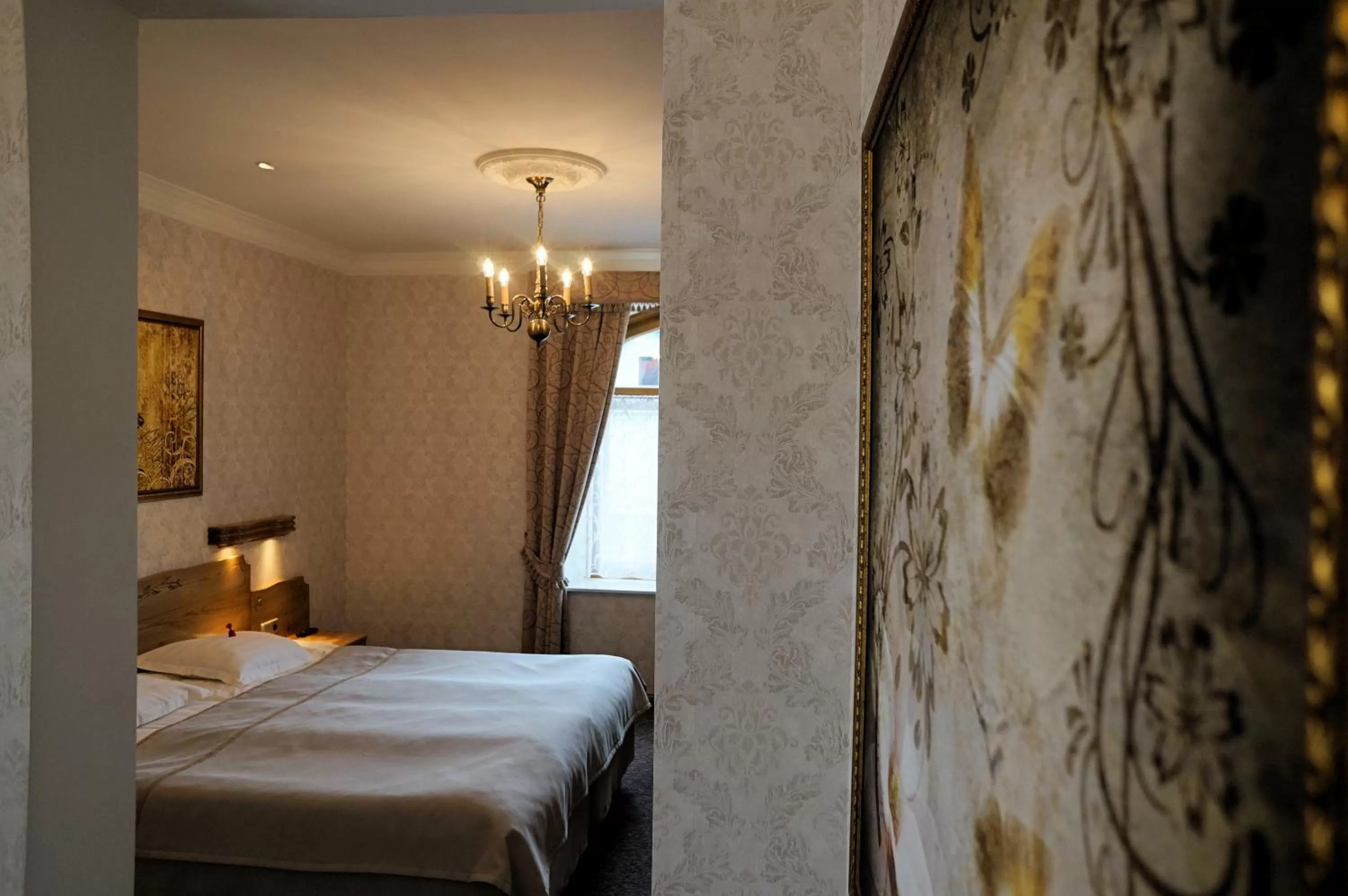 Photo of the whole room, Bed in Georgi Hotell