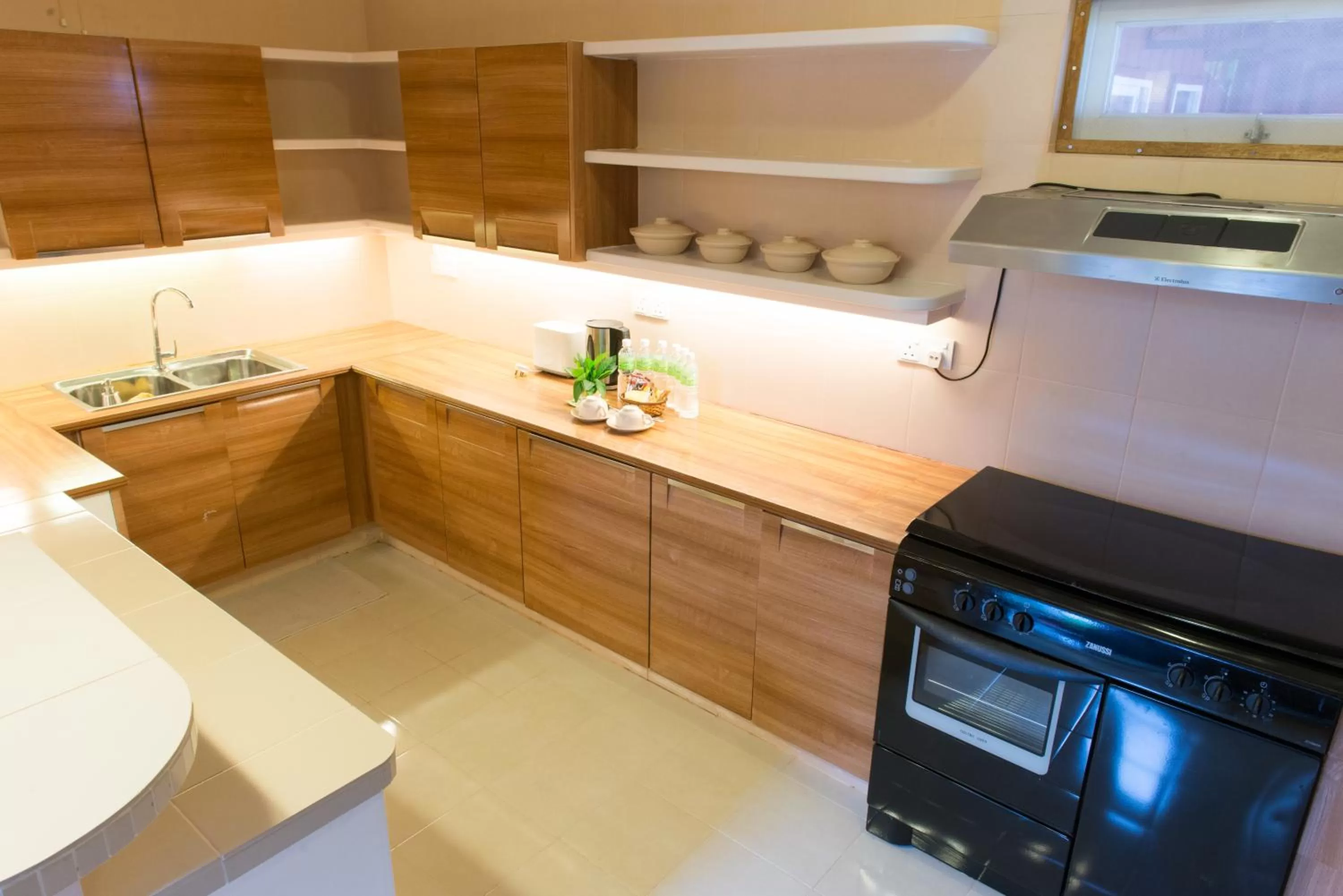 Kitchen or kitchenette in The Ocean Residence Langkawi
