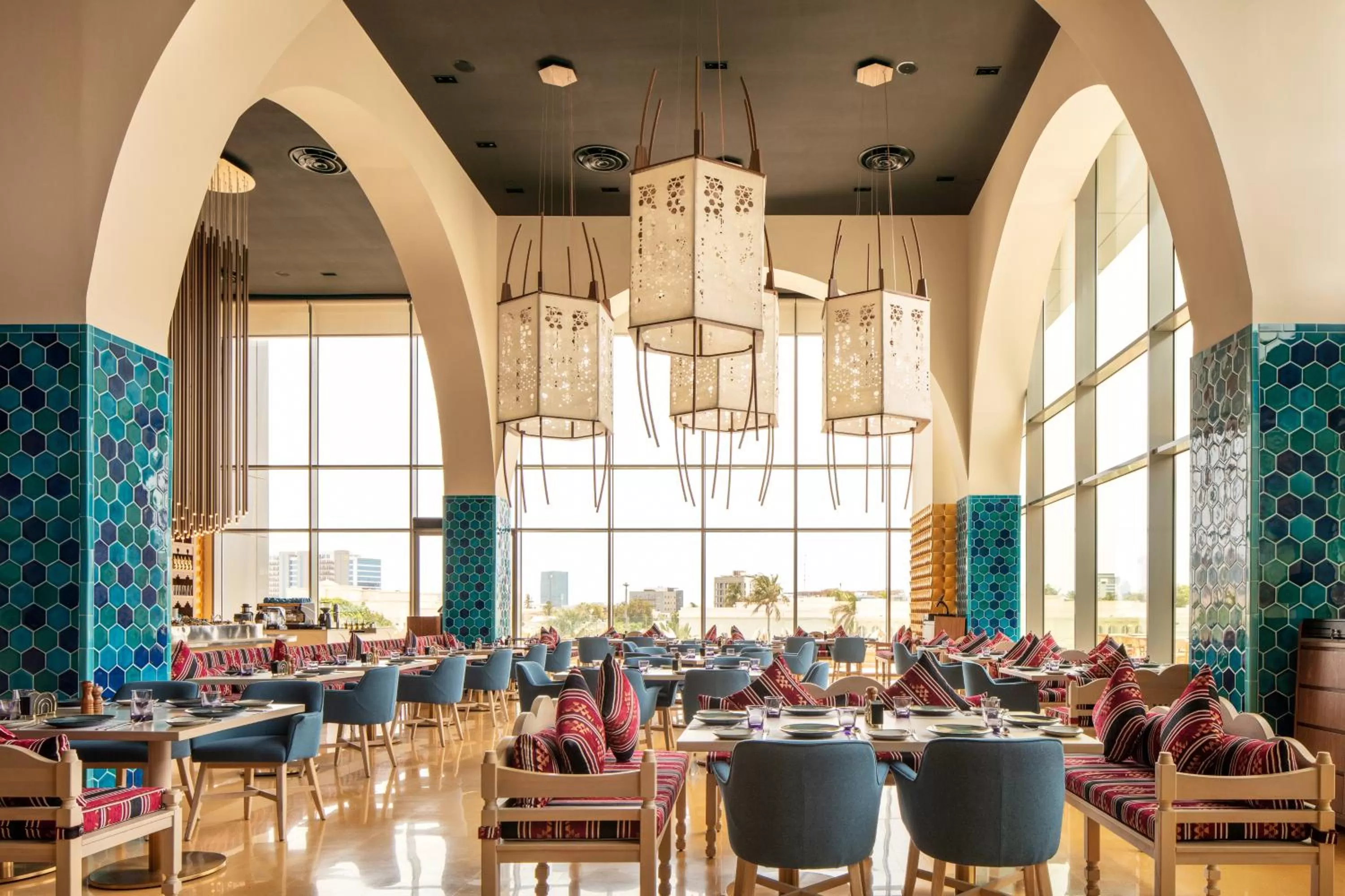 Restaurant/places to eat in SHIRVAN Hotel City Yard Jeddah