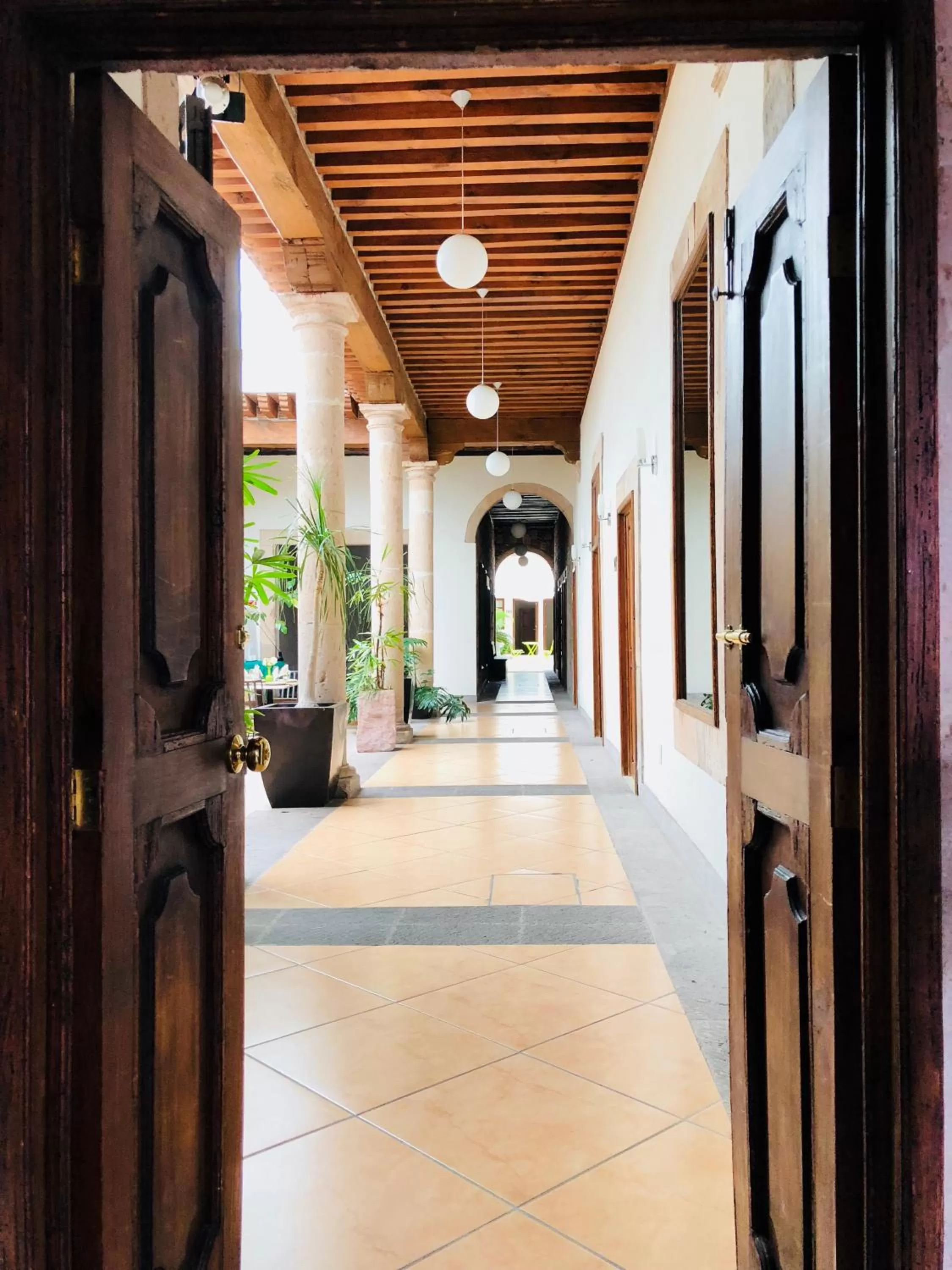 Area and facilities in Hotel Expres By Hosting House