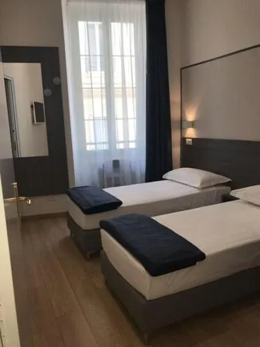 Bed in Boutique Hôtel Neptune Nice