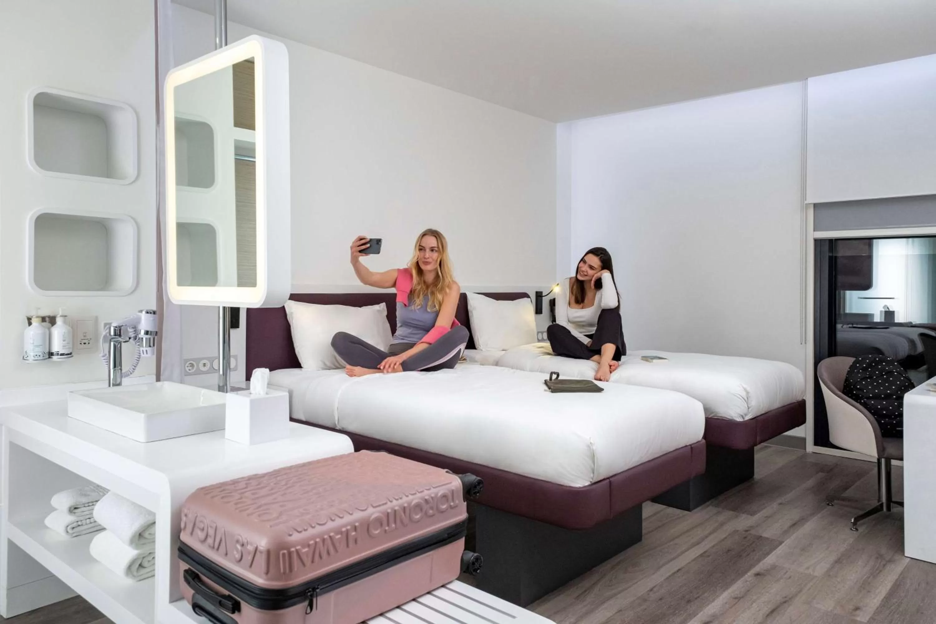 Bedroom, Bed in YOTELAIR Istanbul Airport, Duty free - International Transit area
