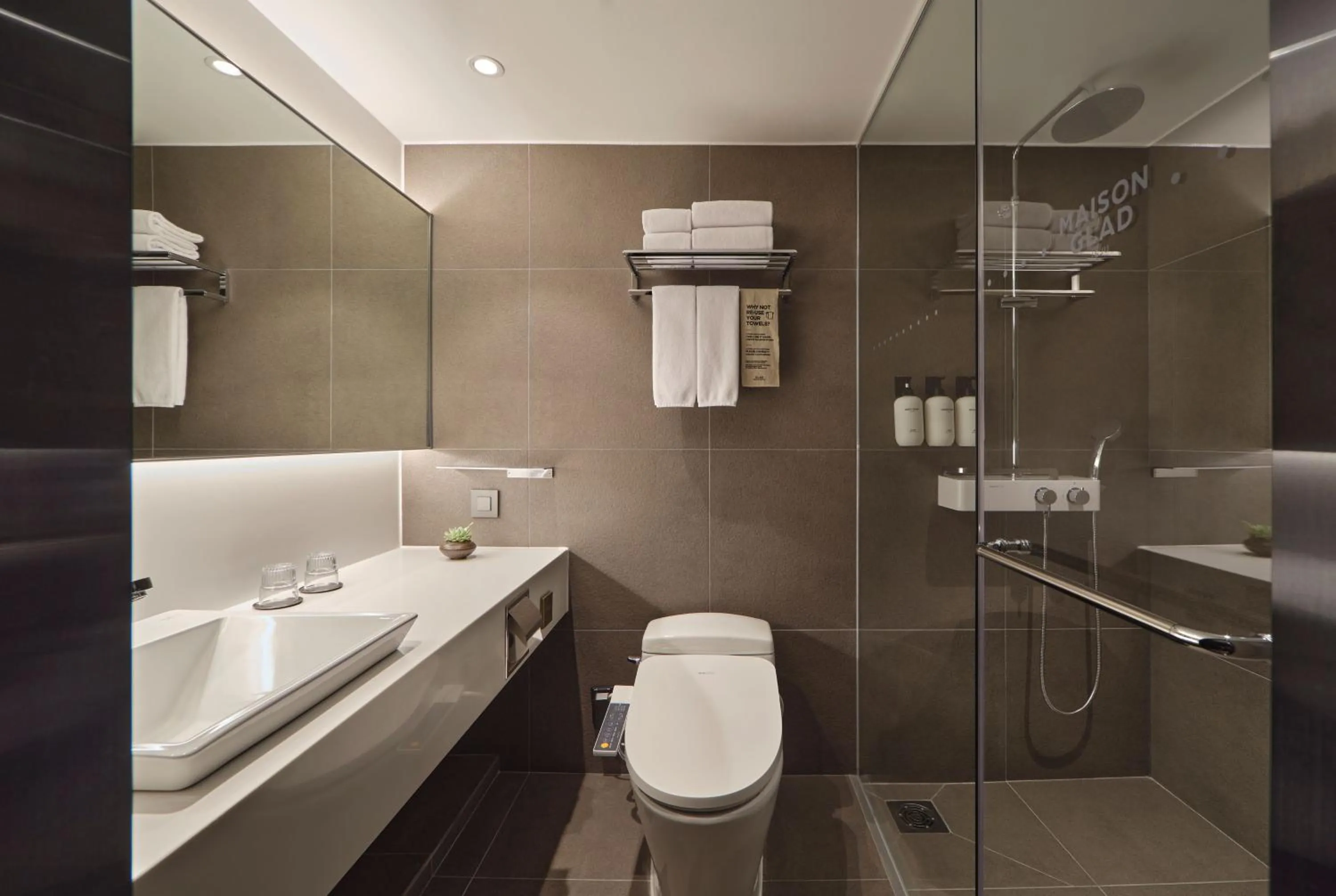 Bathroom in Maison Glad Jeju