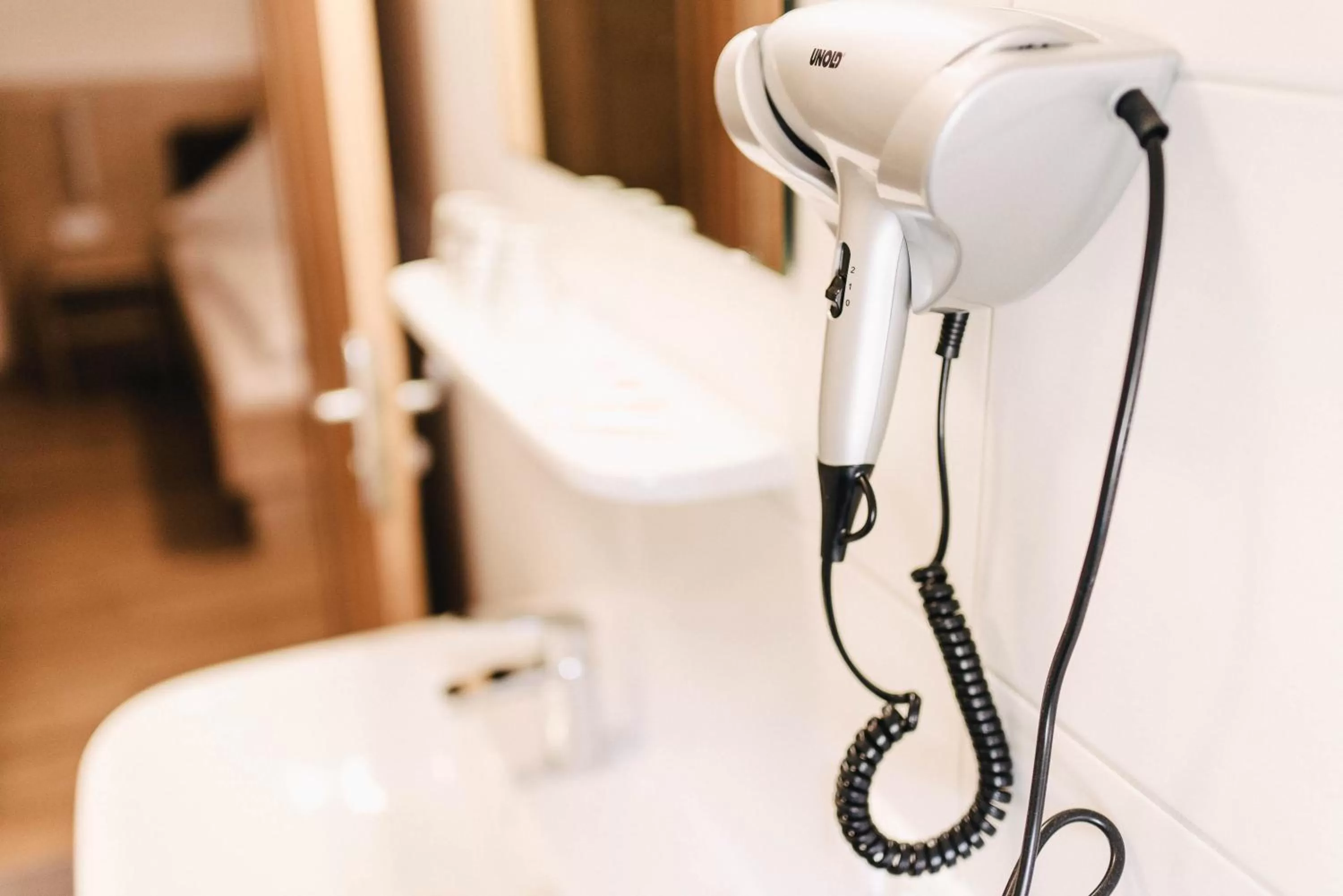 Bathroom in Gasthof Metzgerei Linsmeier