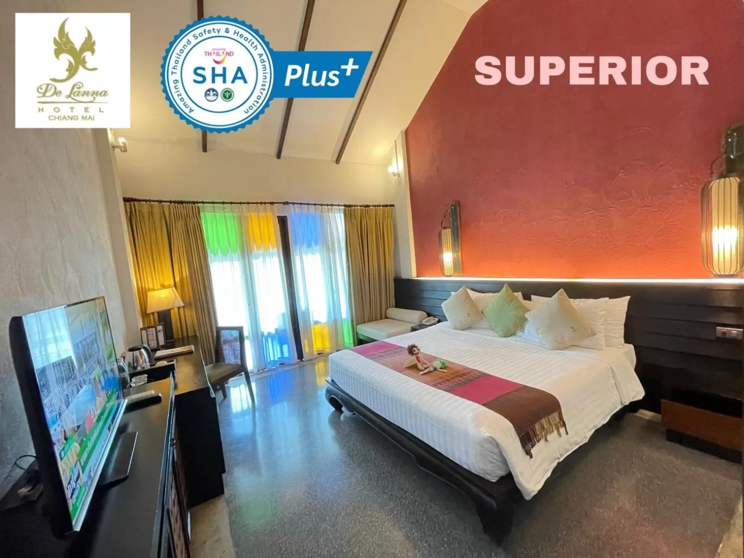 Bed in De Lanna Hotel