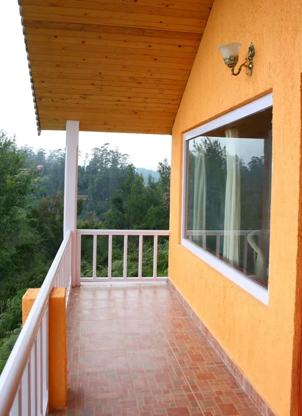 One-Bedroom Suite in Surya Holidays Kodaikanal One-Bedroom Suite in Surya Holidays Kodaikanal