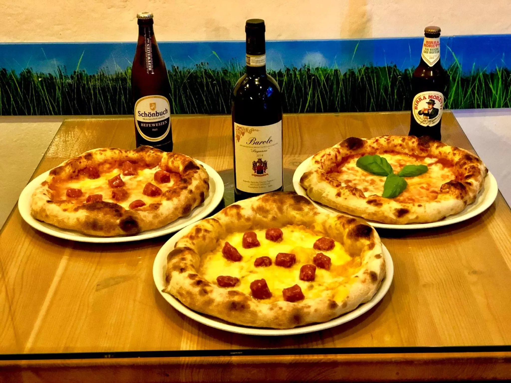 Food and drinks in WELLNESS ART & WINE CAREN