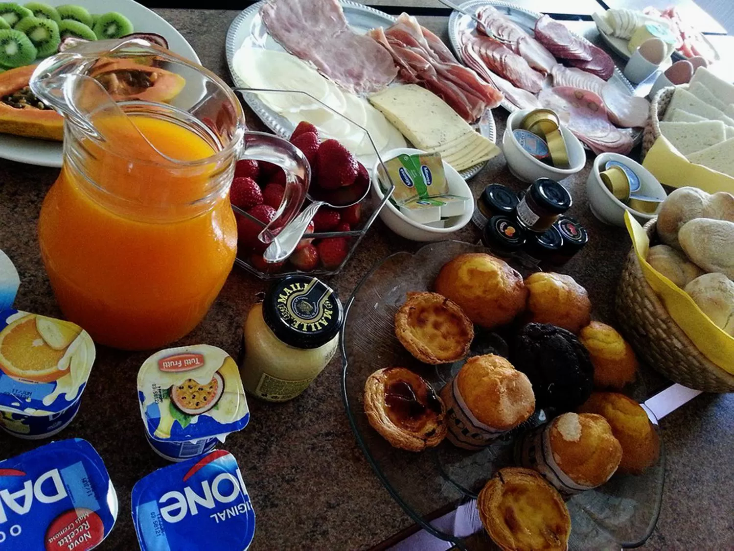 Breakfast in Villa Paraiso - Naturism Optional Adults Only