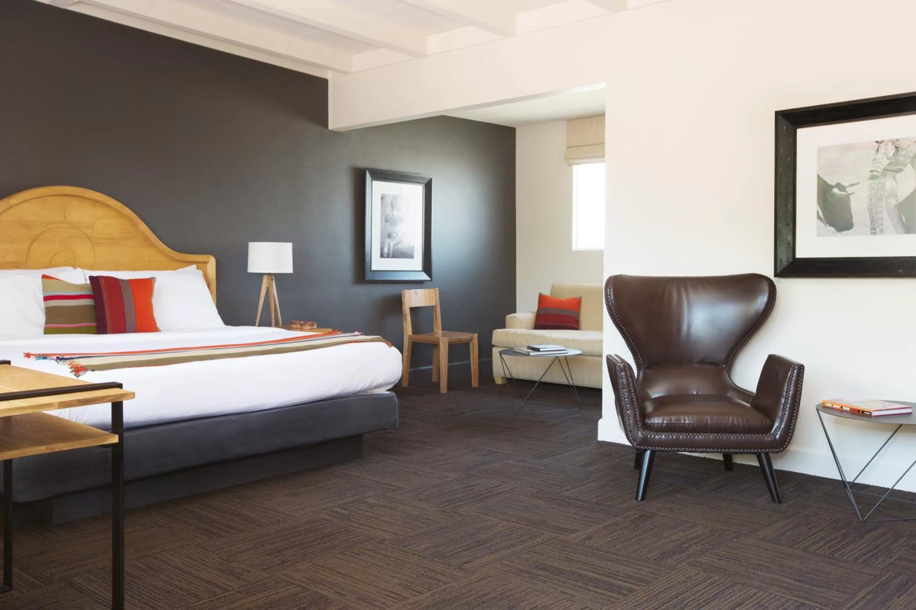 Photo of the whole room, Bed in Santiago Resort - Palm Springs Premier Gay Men’s Resort