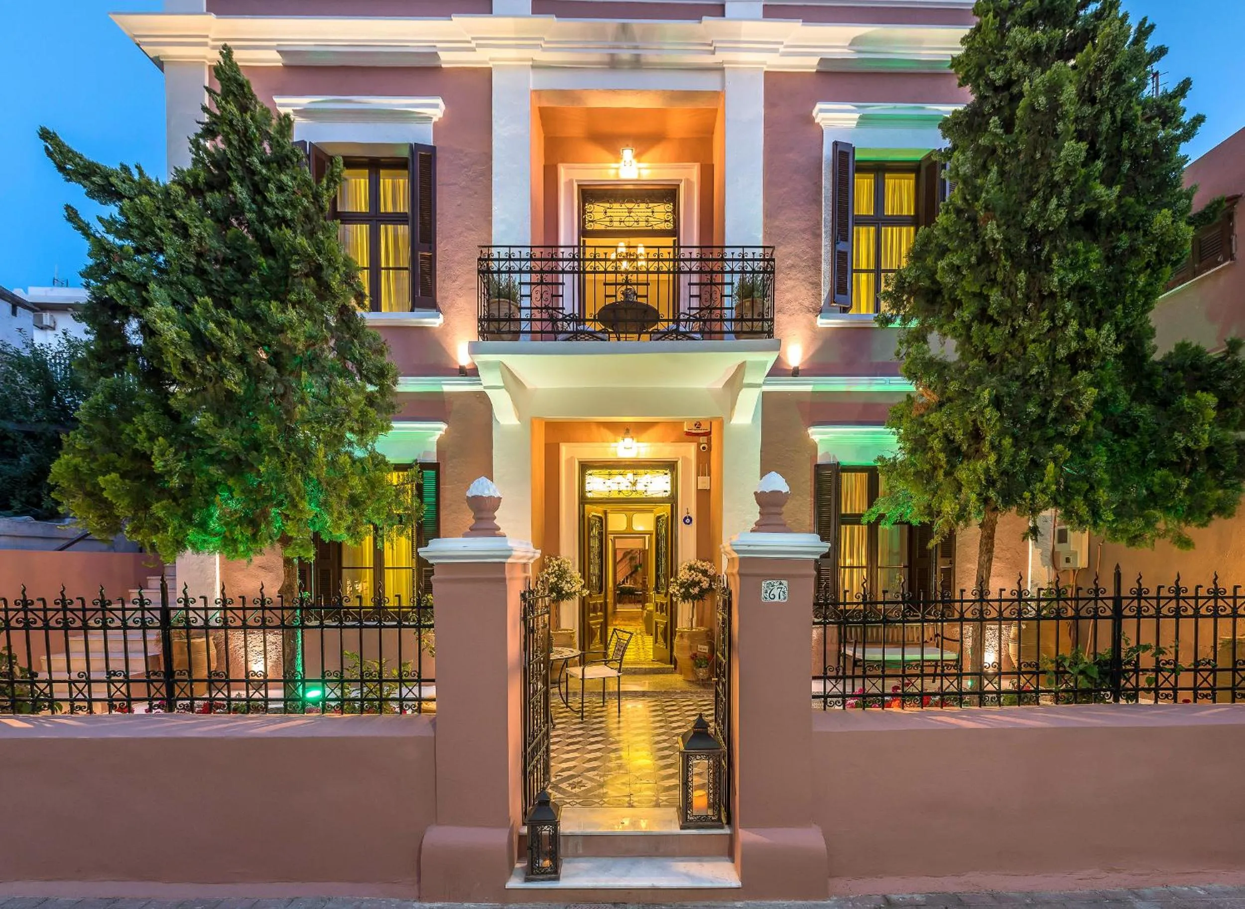 Facade/entrance in Sperveri Boutique Hotel