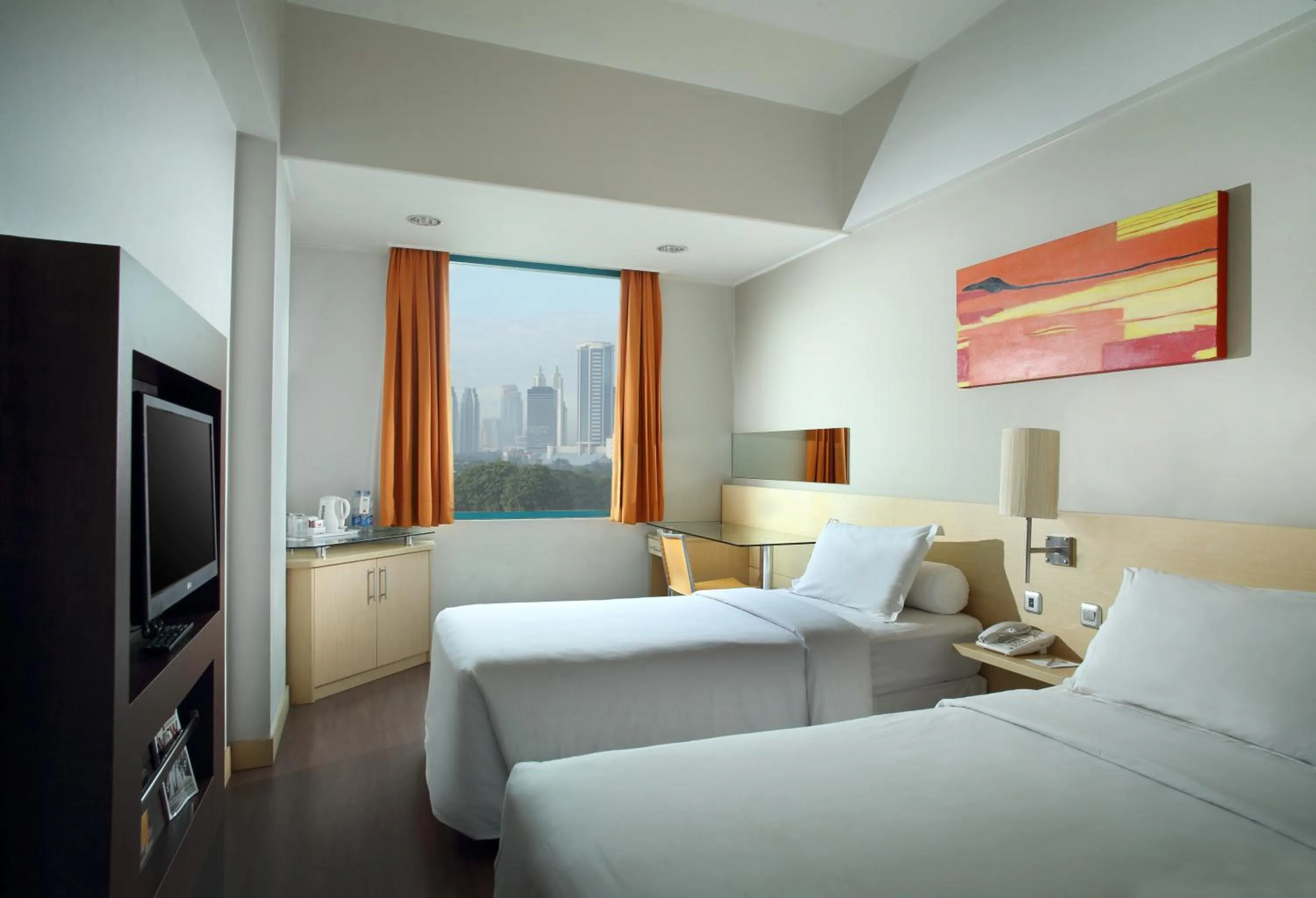 Bed in Ibis Jakarta Arcadia