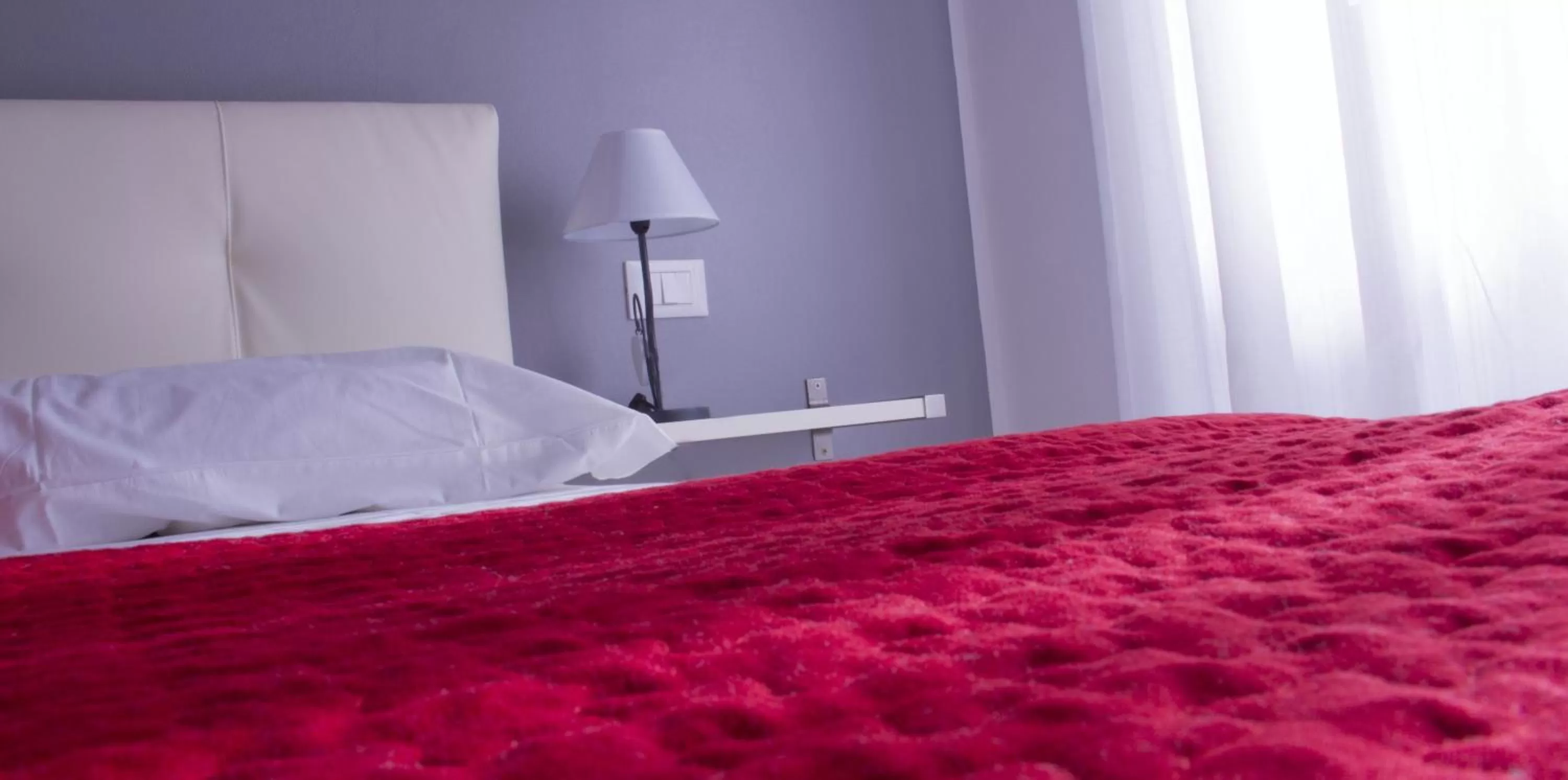 Bedroom, Bed in Domus Raffaello