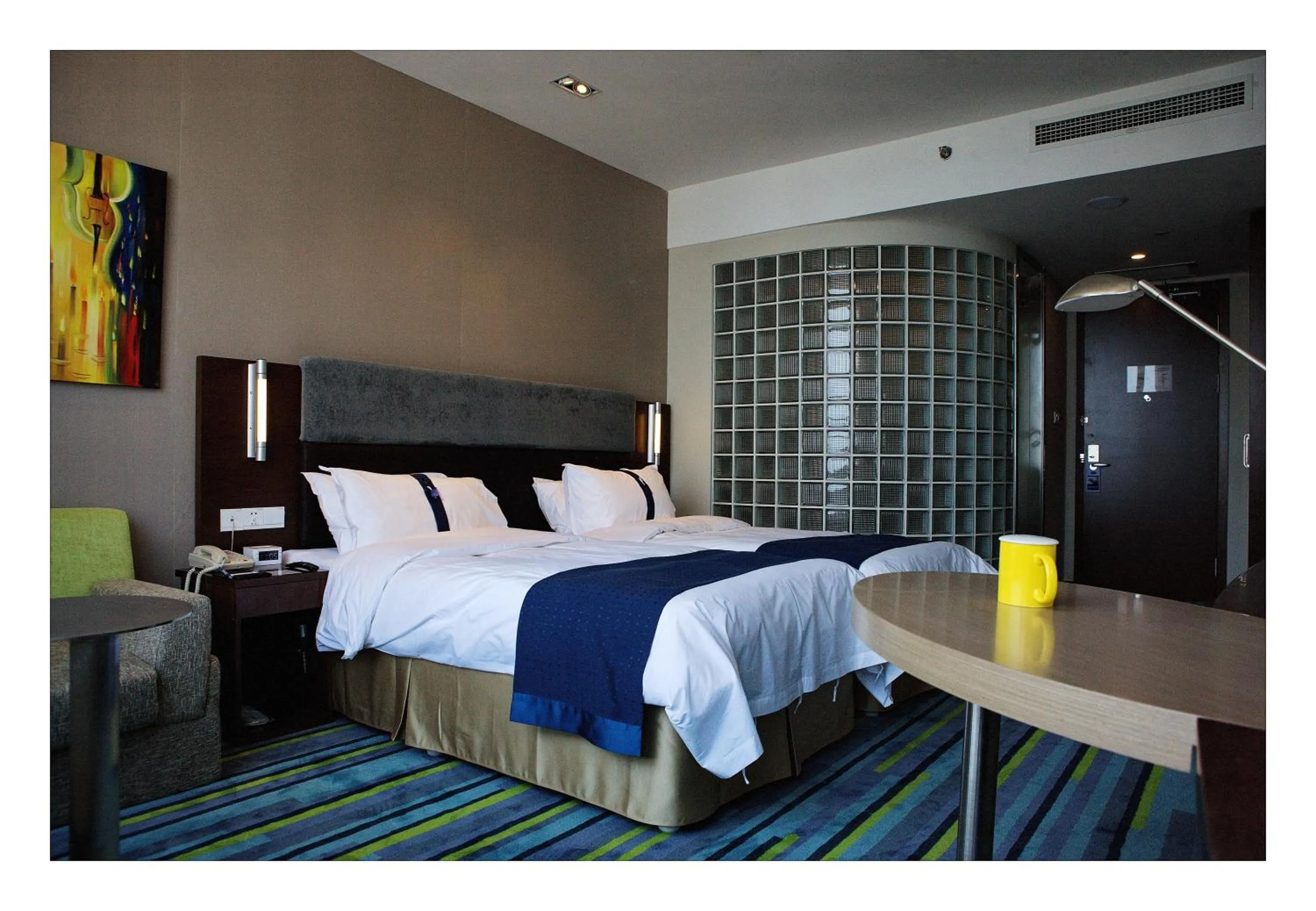 Decorative detail in Holiday Inn Express Weihai Hi-Tech Zone by IHG