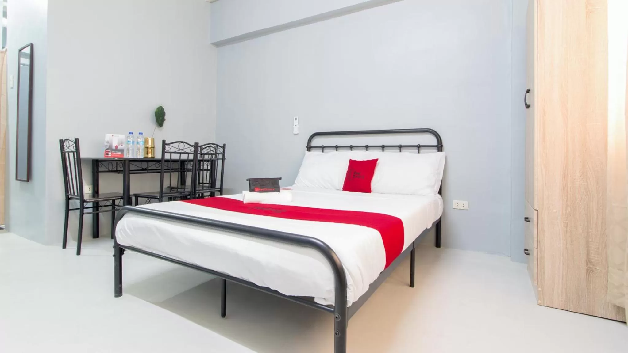 Bed in RedDoorz @ Sunfields Lipa Batangas